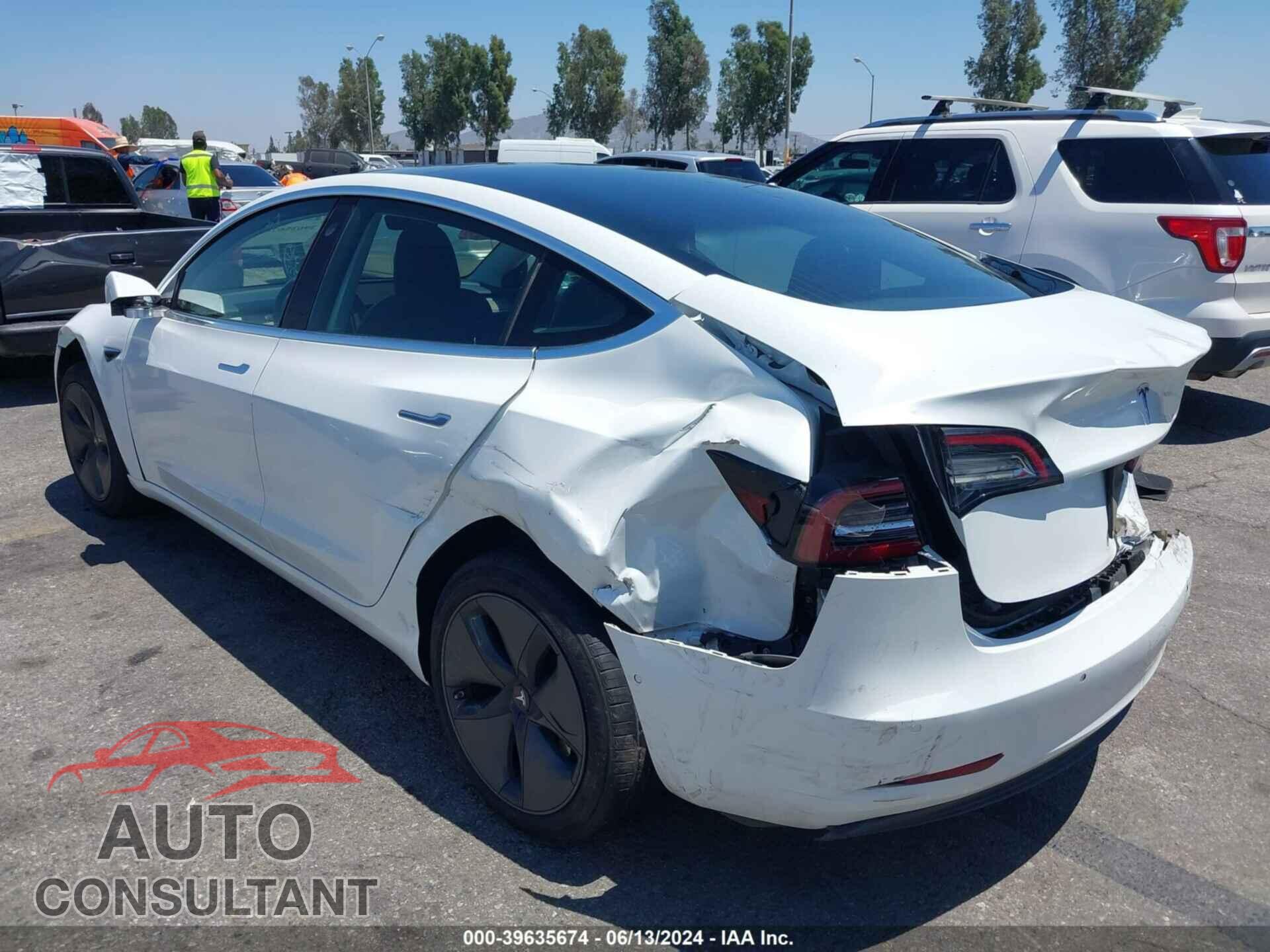 TESLA MODEL 3 2019 - 5YJ3E1EA7KF401720