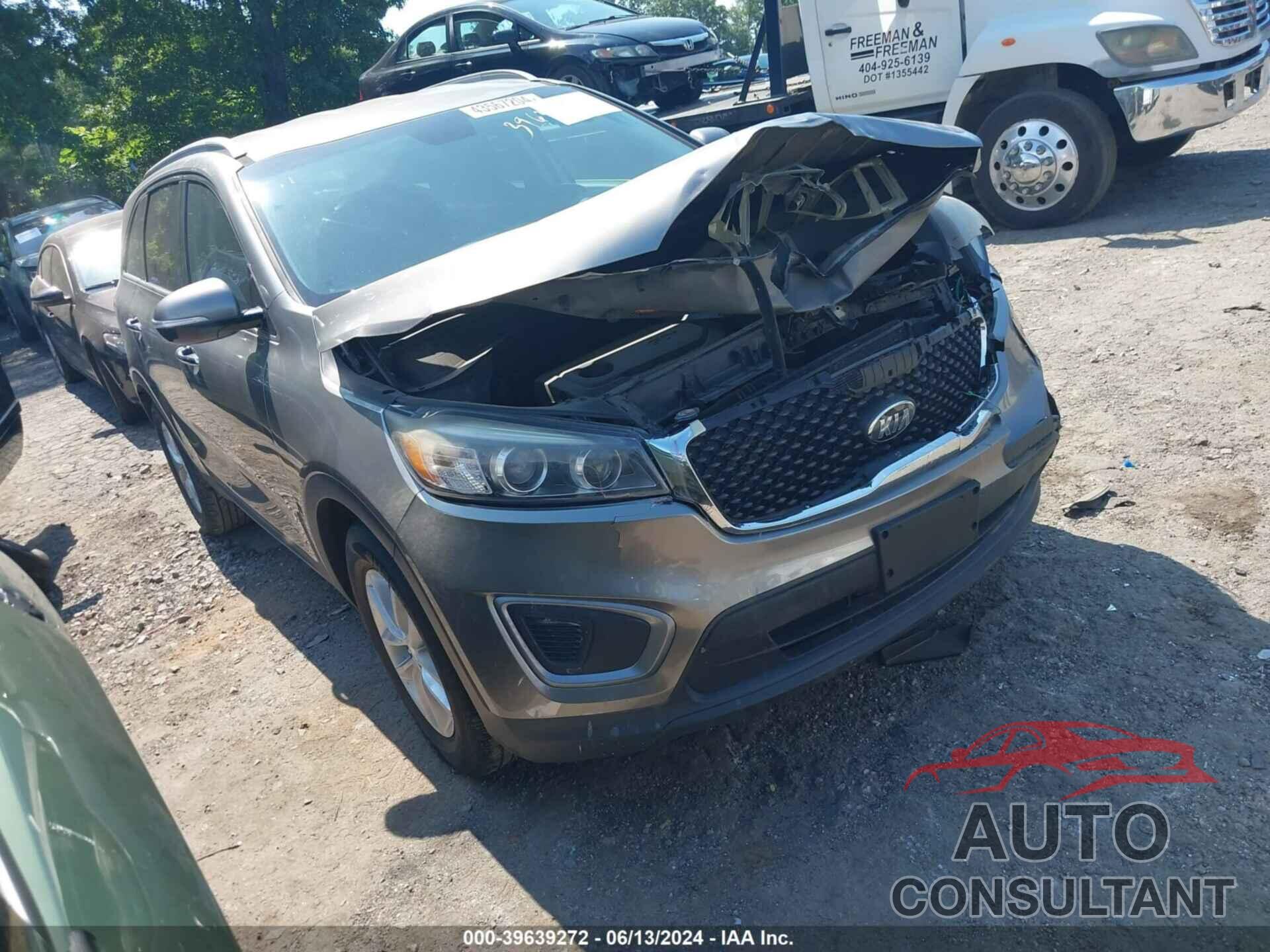 KIA SORENTO 2016 - 5XYPG4A38GG043919