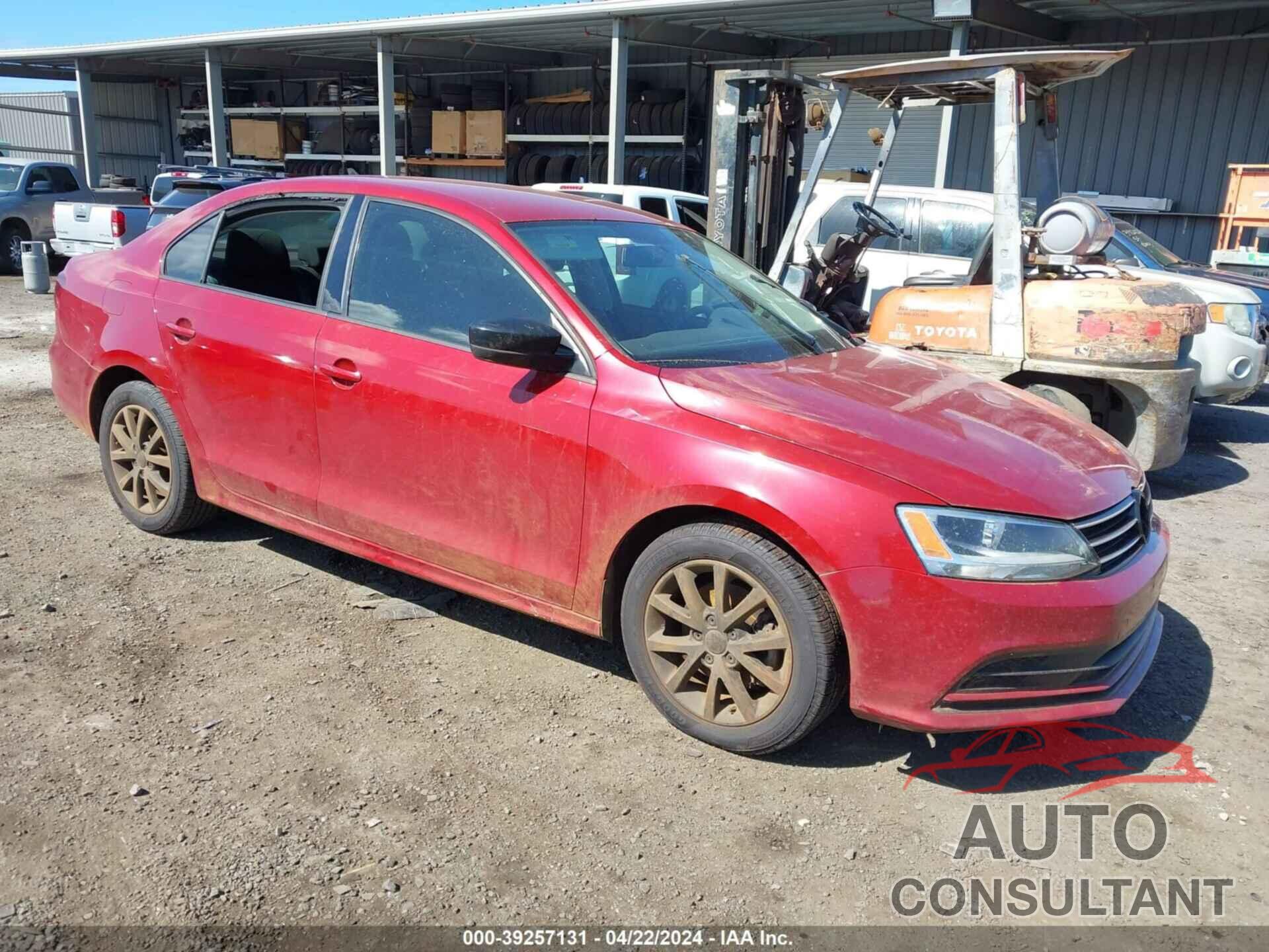 VOLKSWAGEN JETTA 2016 - 3VWD67AJ8GM394416