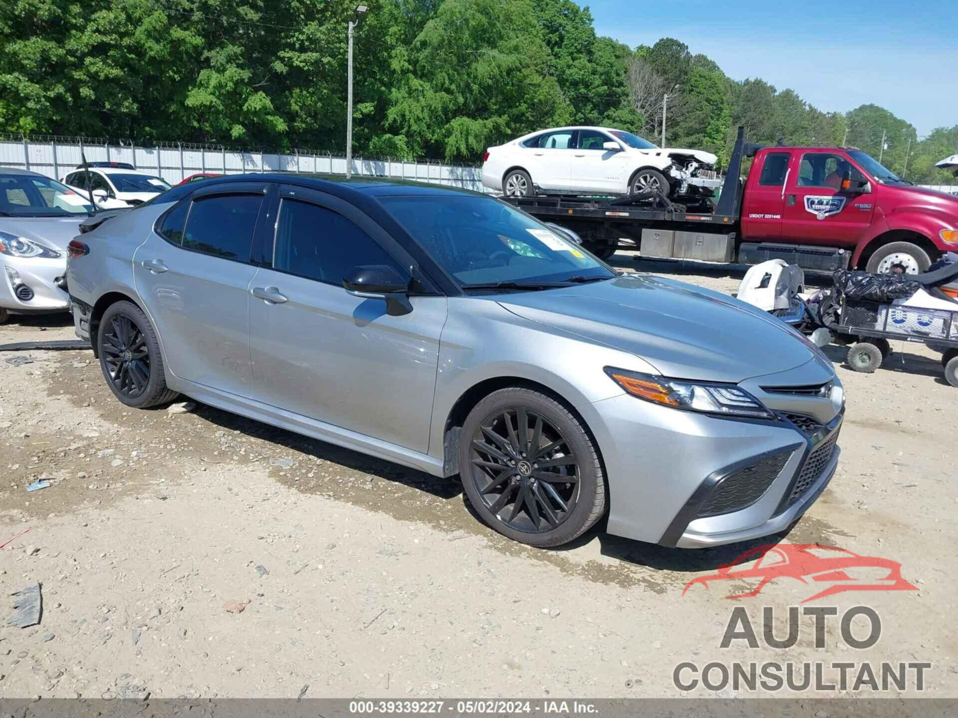TOYOTA CAMRY 2022 - 4T1K61AK8NU010168