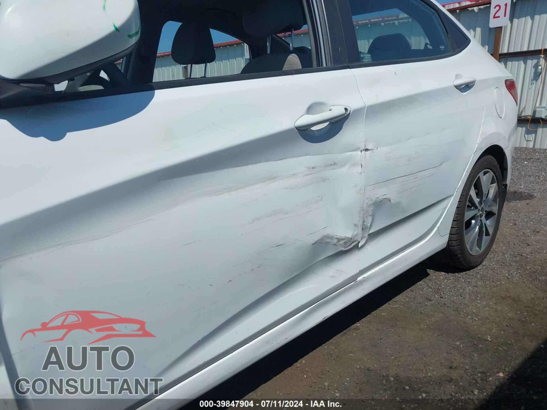 HYUNDAI ACCENT 2017 - KMHCT4AE7HU320504