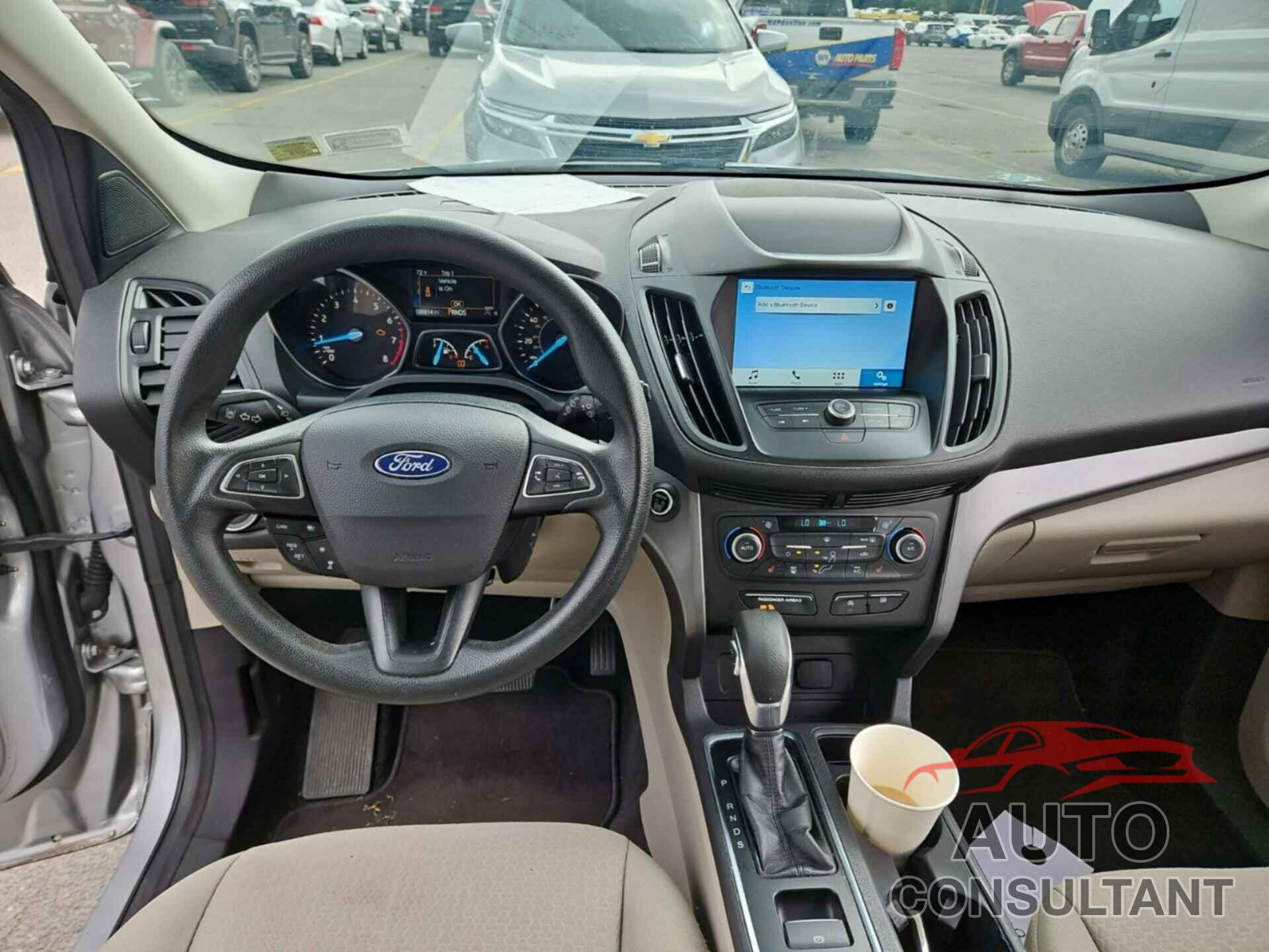 FORD ESCAPE 2019 - 1FMCU0GD1KUB33142