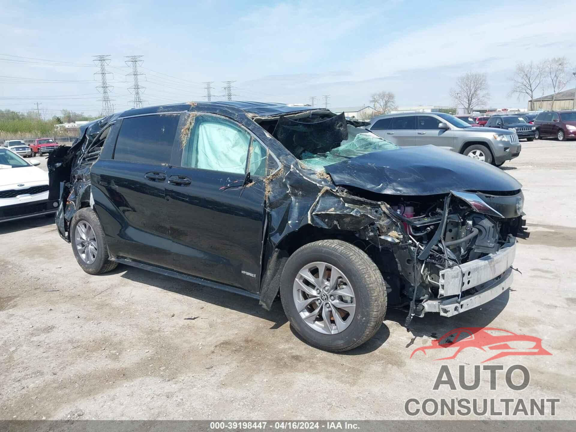 TOYOTA SIENNA 2021 - 5TDKRKEC9MS048239