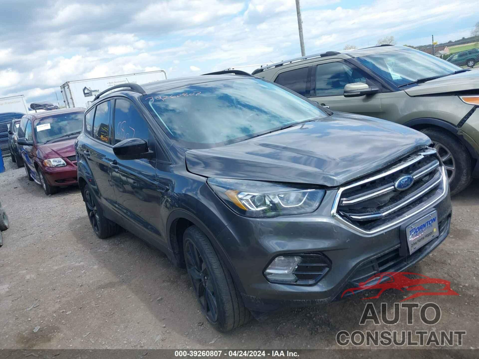 FORD ESCAPE 2017 - 1FMCU9G94HUE04591
