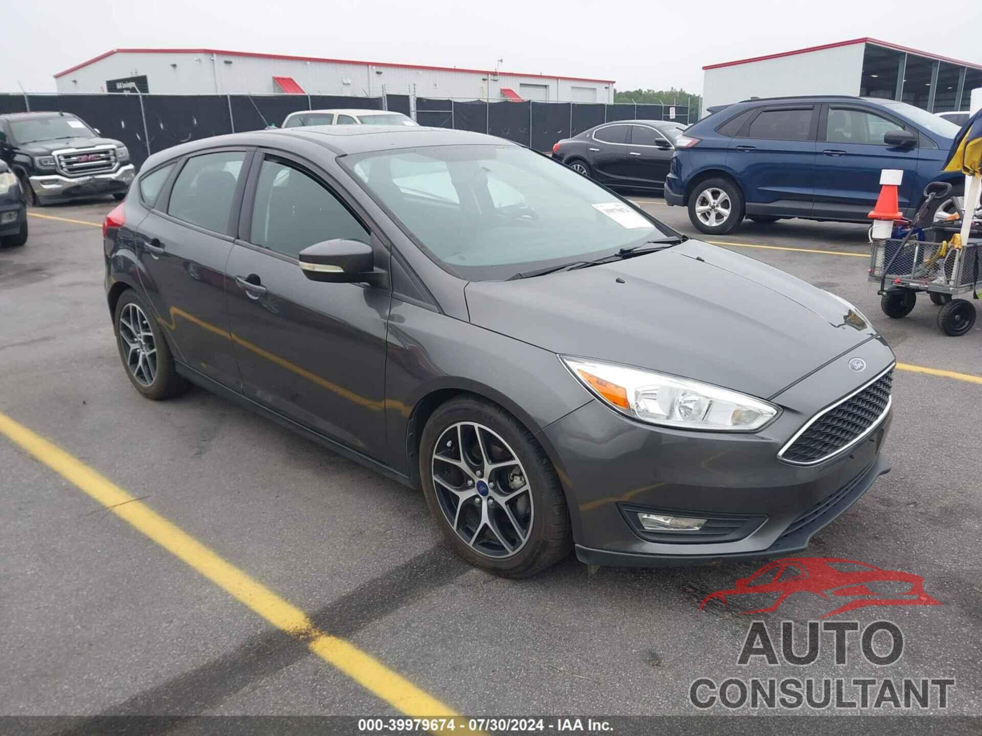 FORD FOCUS 2017 - 1FADP3M2XHL241185