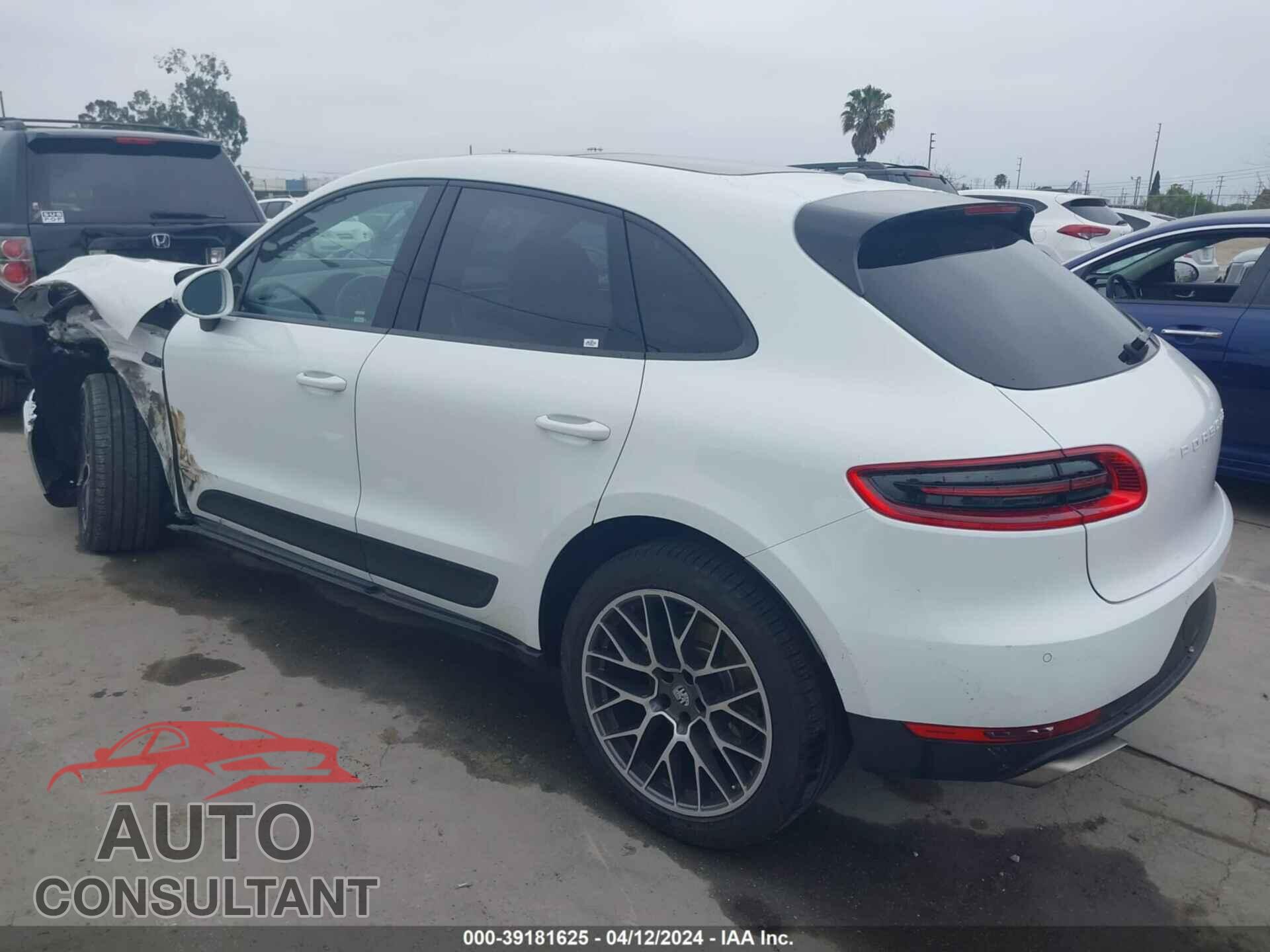 PORSCHE MACAN 2018 - WP1AA2A59JLB07389