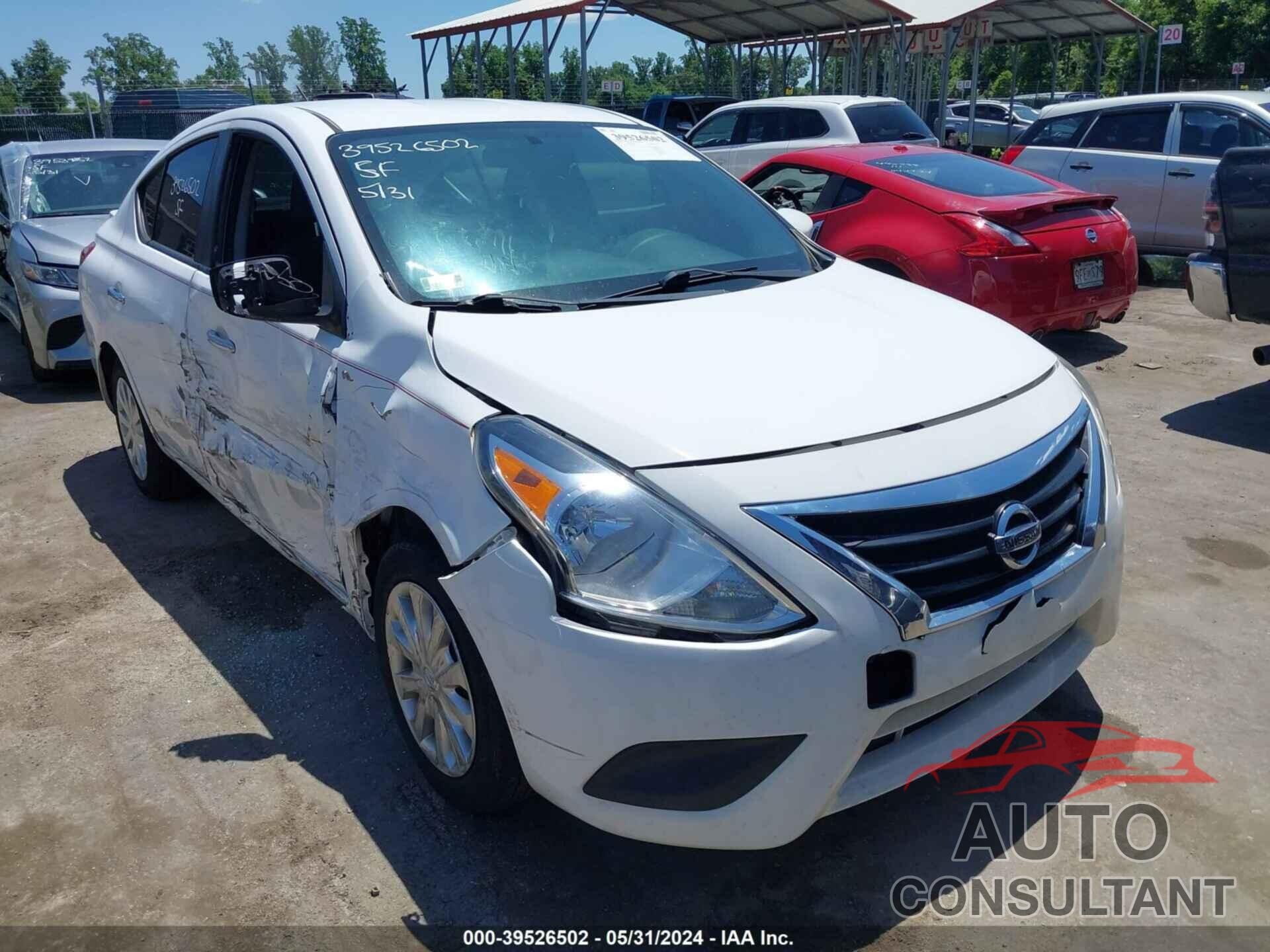 NISSAN VERSA 2018 - 3N1CN7AP8JL853515