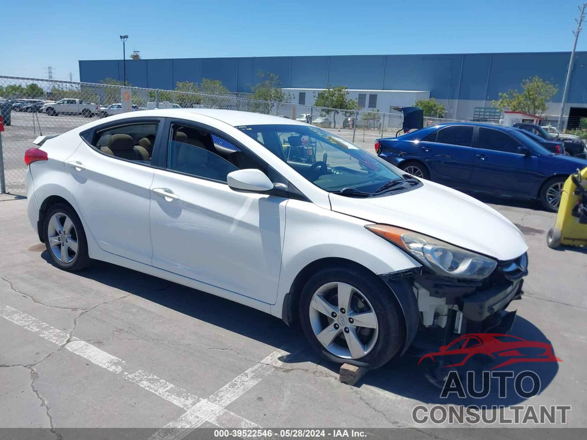 HYUNDAI ELANTRA 2013 - 5NPDH4AE7DH186897