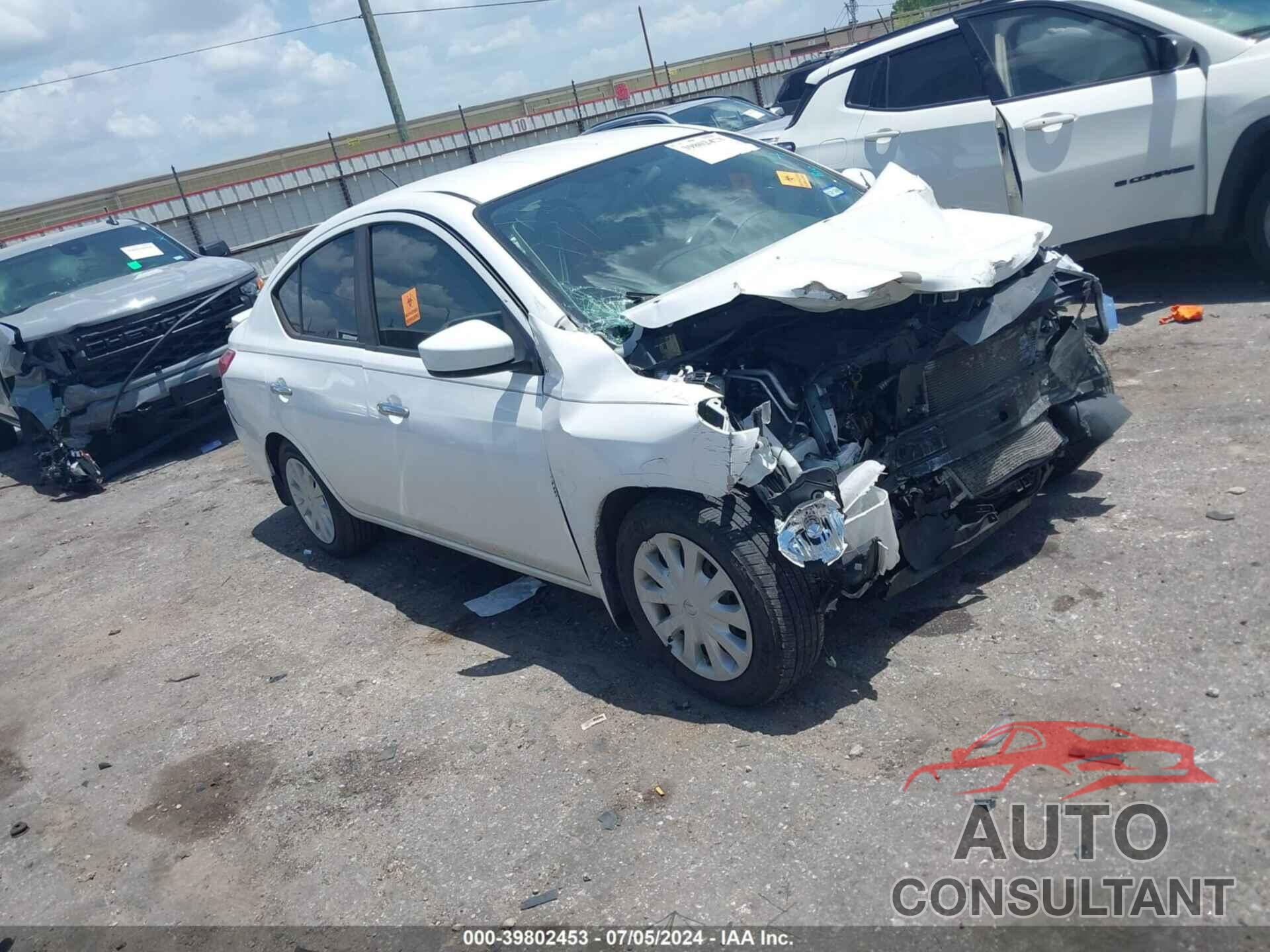 NISSAN VERSA 2019 - 3N1CN7AP5KL808145