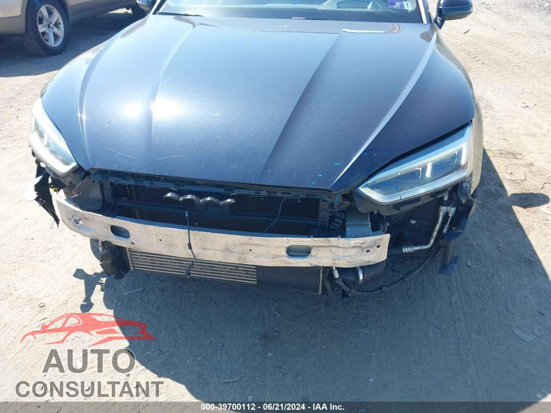 AUDI A5 2018 - WAUUNAF55JA017672