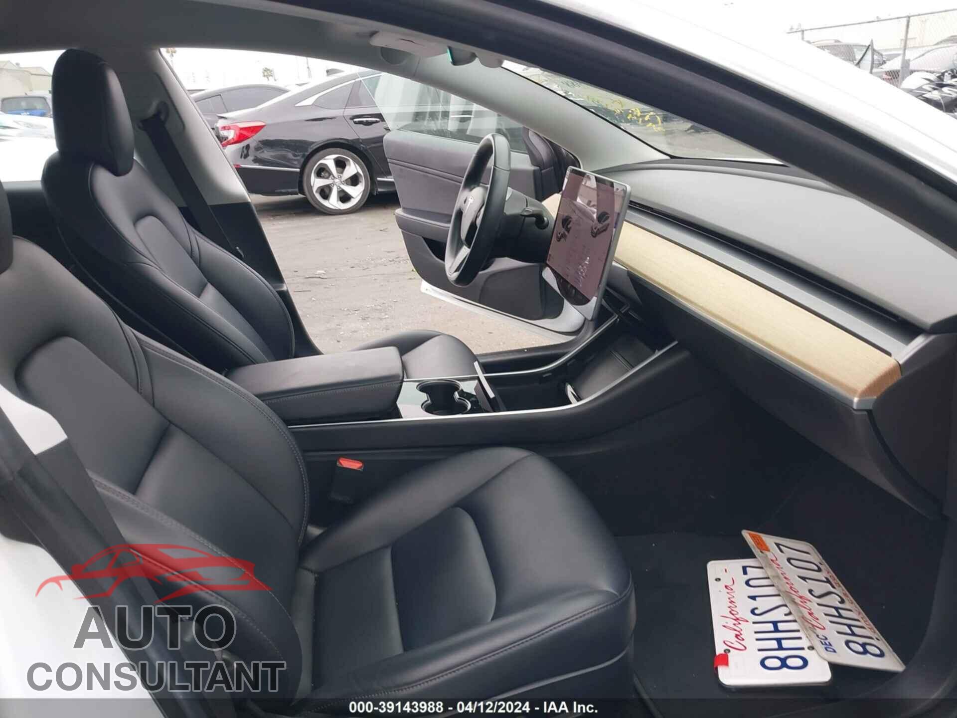 TESLA MODEL 3 2018 - 5YJ3E1EB4JF134074