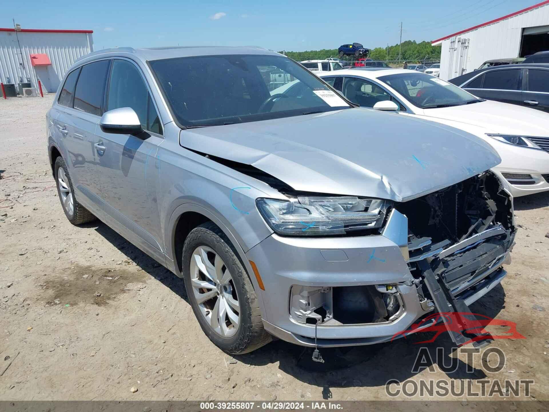 AUDI Q7 2017 - WA1LAAF79HD009038