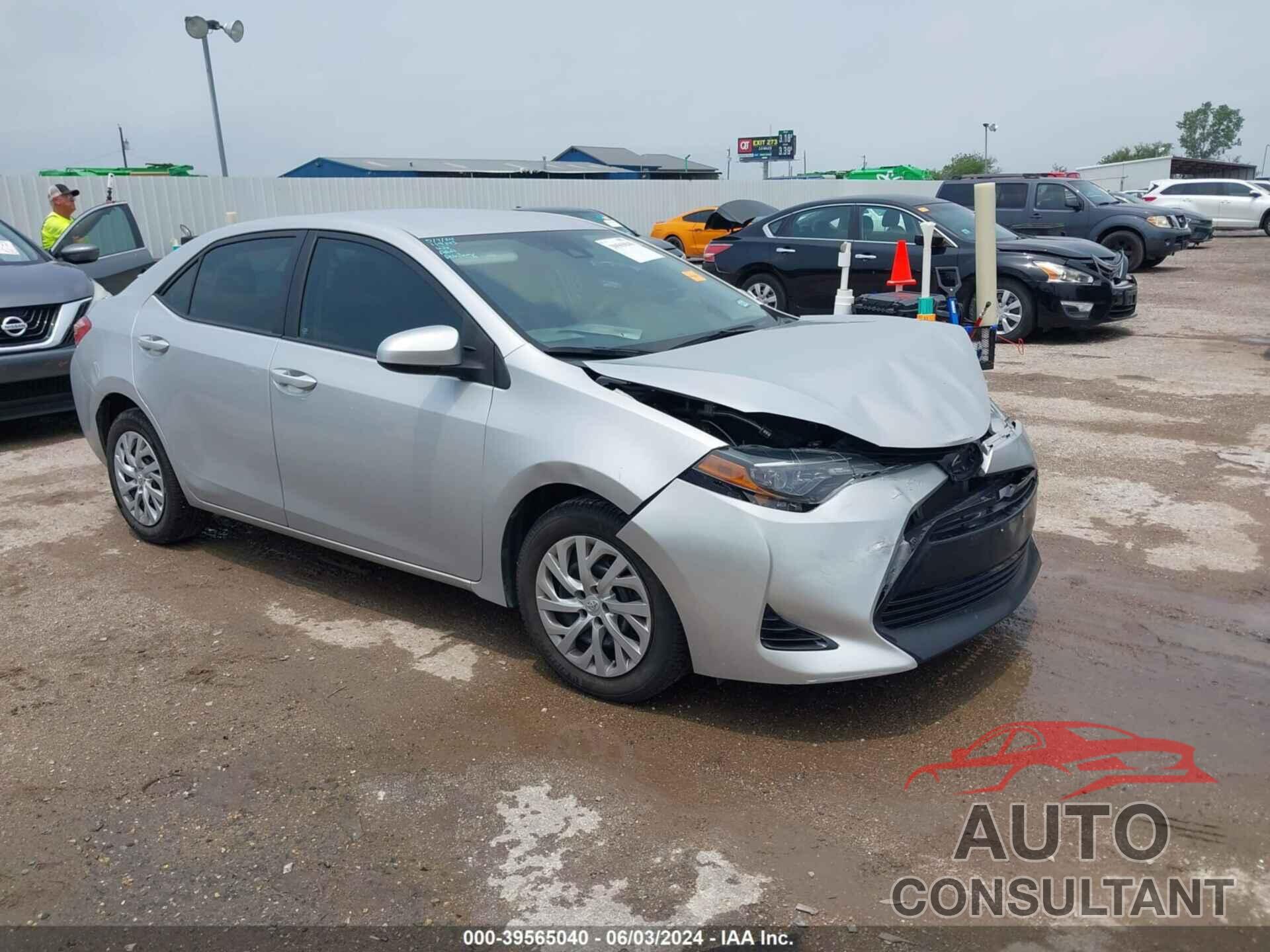 TOYOTA COROLLA 2017 - 5YFBURHE7HP719135