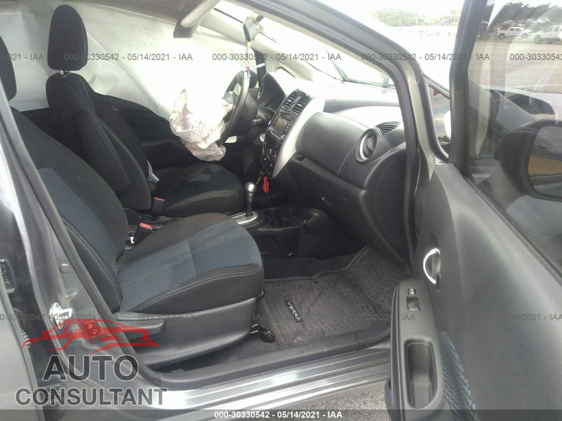 NISSAN VERSA NOTE 2017 - 3N1CE2CP2HL359998