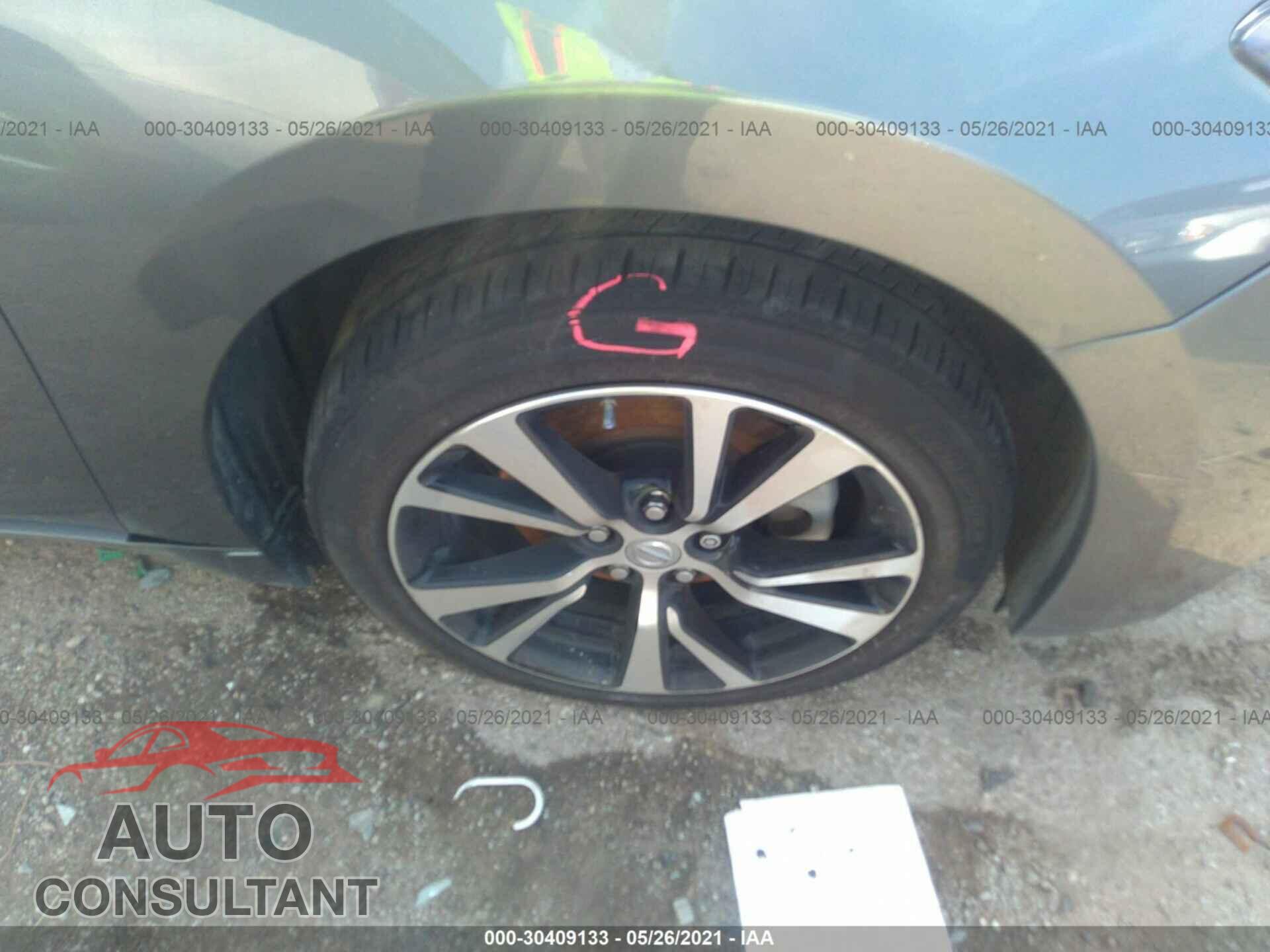NISSAN MAXIMA 2017 - 1N4AA6AP6HC453958