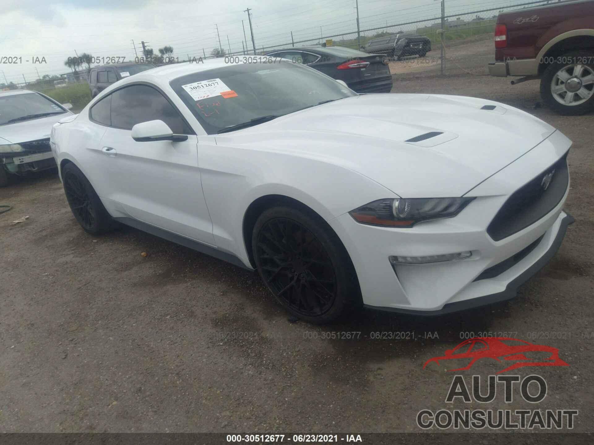 FORD MUSTANG 2018 - 1FA6P8TH8J5168159