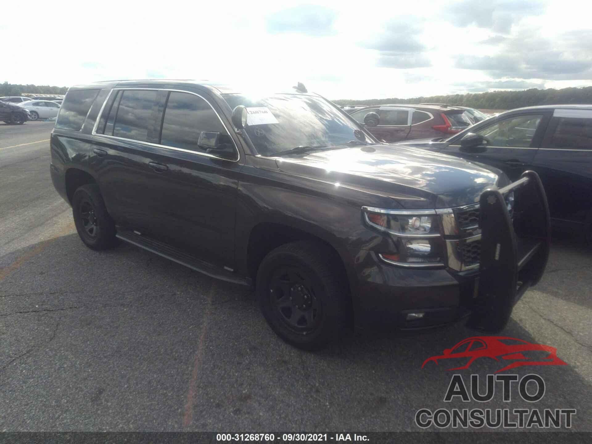 CHEVROLET TAHOE 2018 - 1GNSKDEC2JR301354