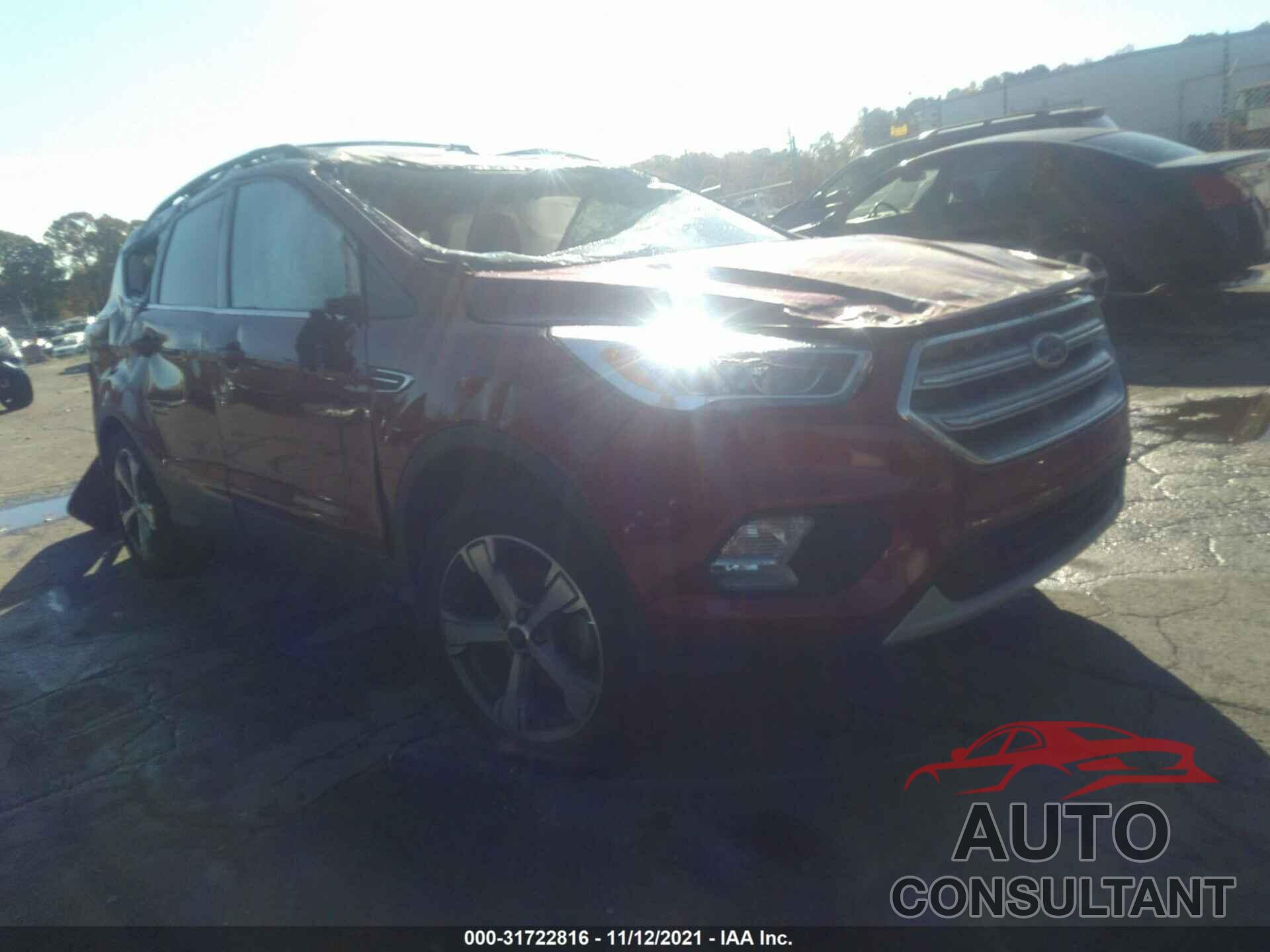 FORD ESCAPE 2017 - 1FMCU0GD5HUD34650