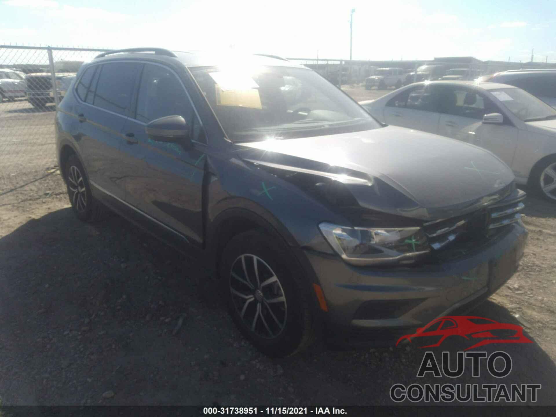 VOLKSWAGEN TIGUAN 2021 - 3VV3B7AX8MM039077