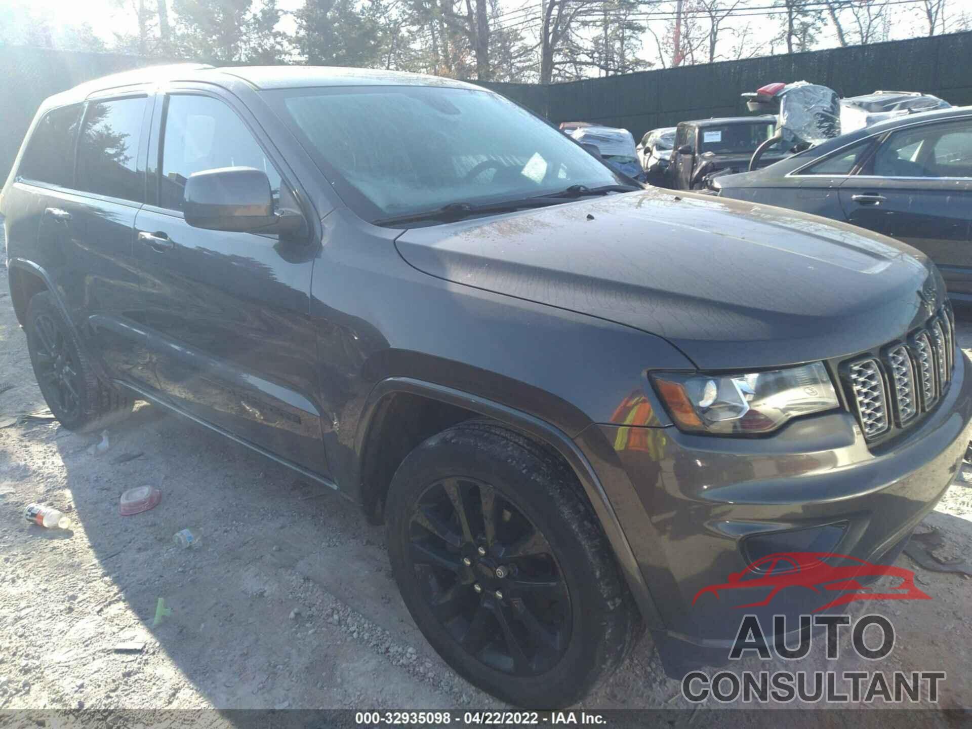 JEEP GRAND CHEROKEE 2018 - 1C4RJFAG9JC103016