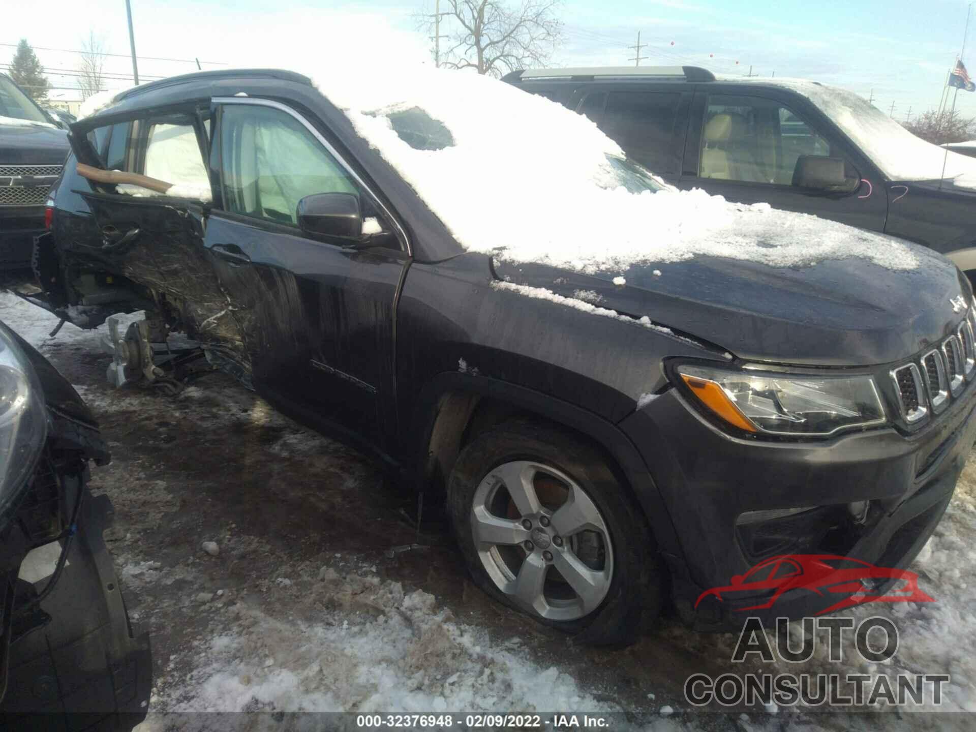 JEEP COMPASS 2018 - 3C4NJDBB0JT308234