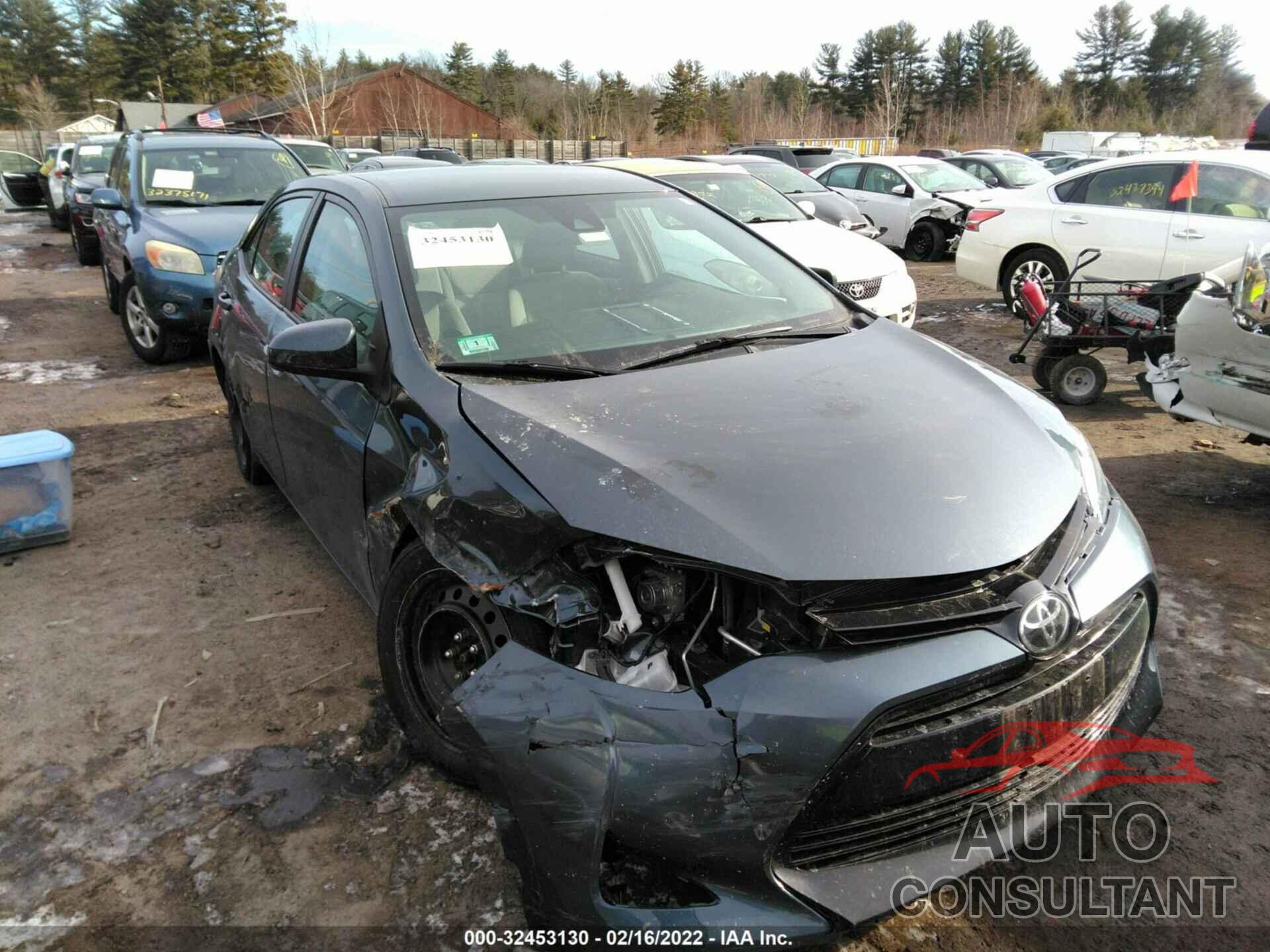 TOYOTA COROLLA 2018 - 2T1BURHE8JC021364