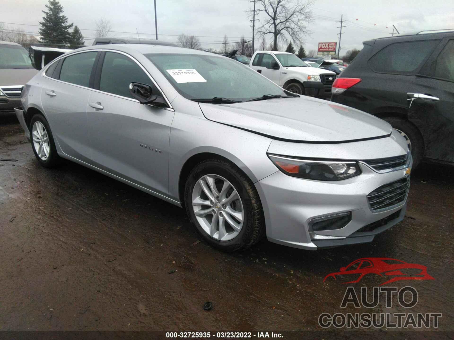 CHEVROLET MALIBU 2017 - 1G1ZE5ST9HF173465