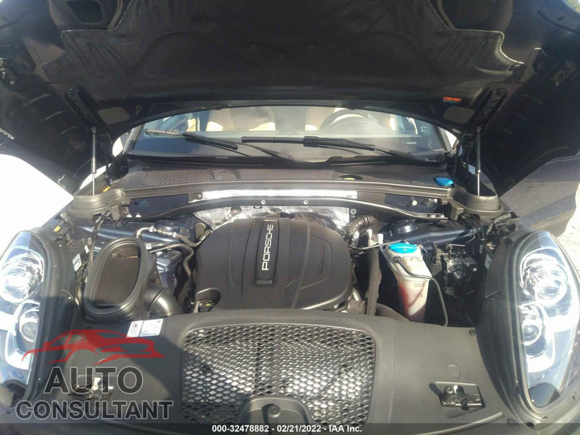 PORSCHE MACAN 2018 - WP1AA2A57JLB00053
