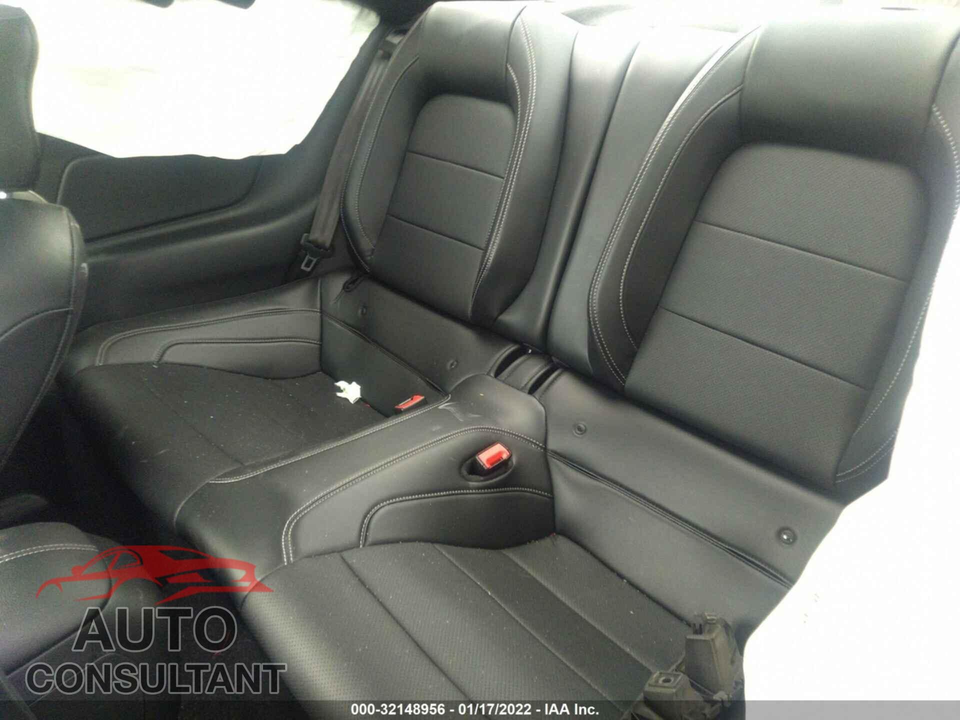 FORD MUSTANG 2019 - 1FA6P8CF5K5202672