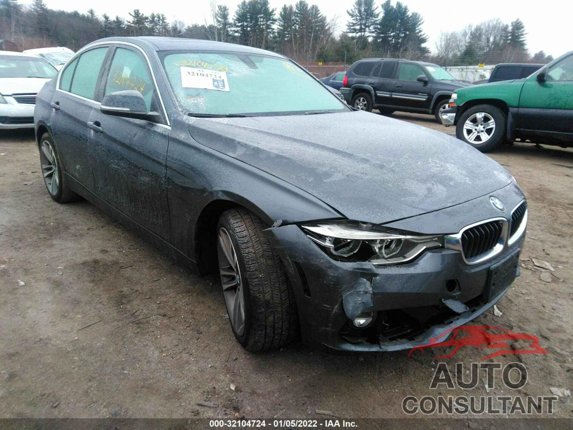 BMW 3 SERIES 2018 - WBA8D9G56JNU72654