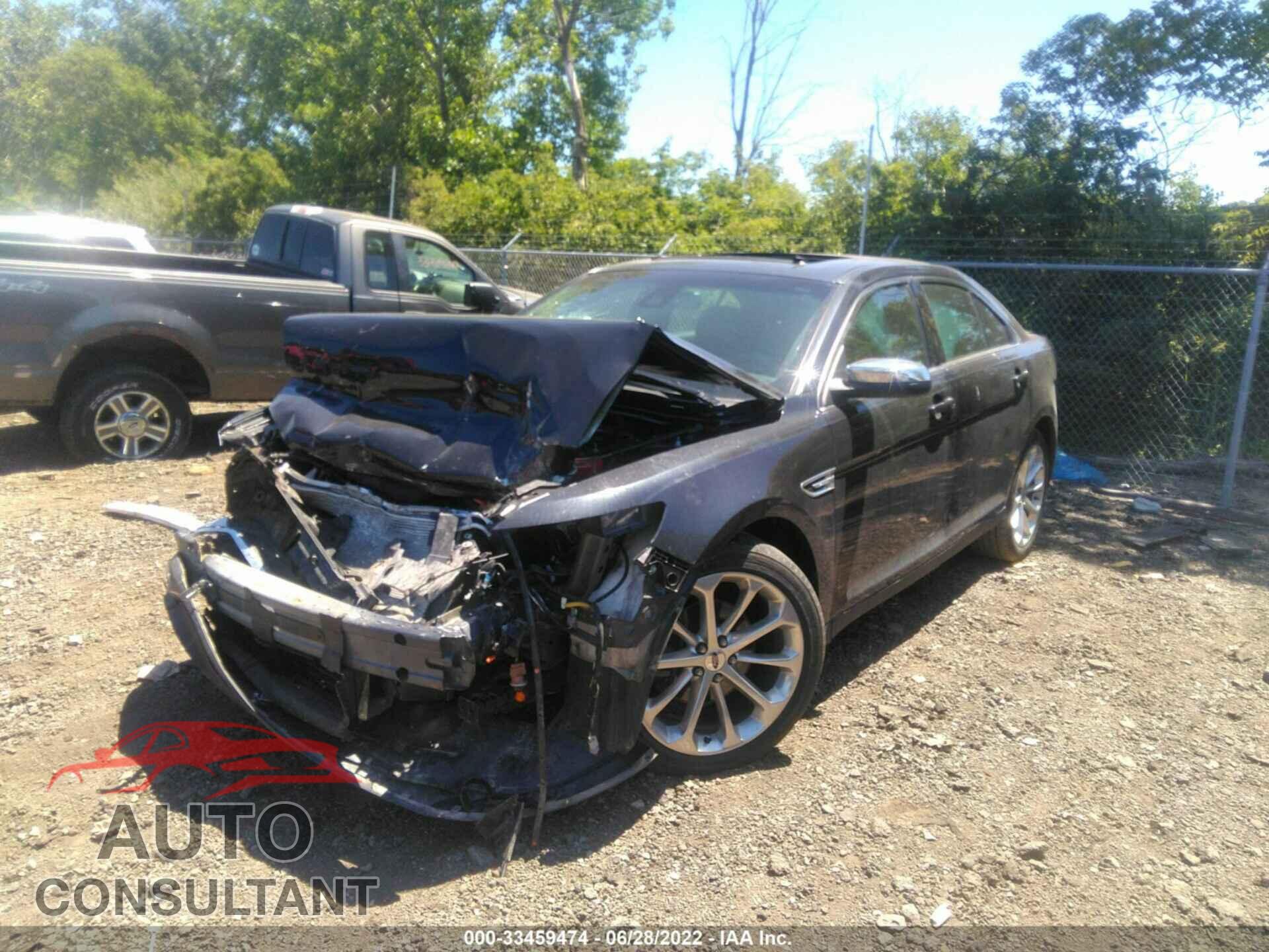FORD TAURUS 2017 - 1FAHP2F88HG110424