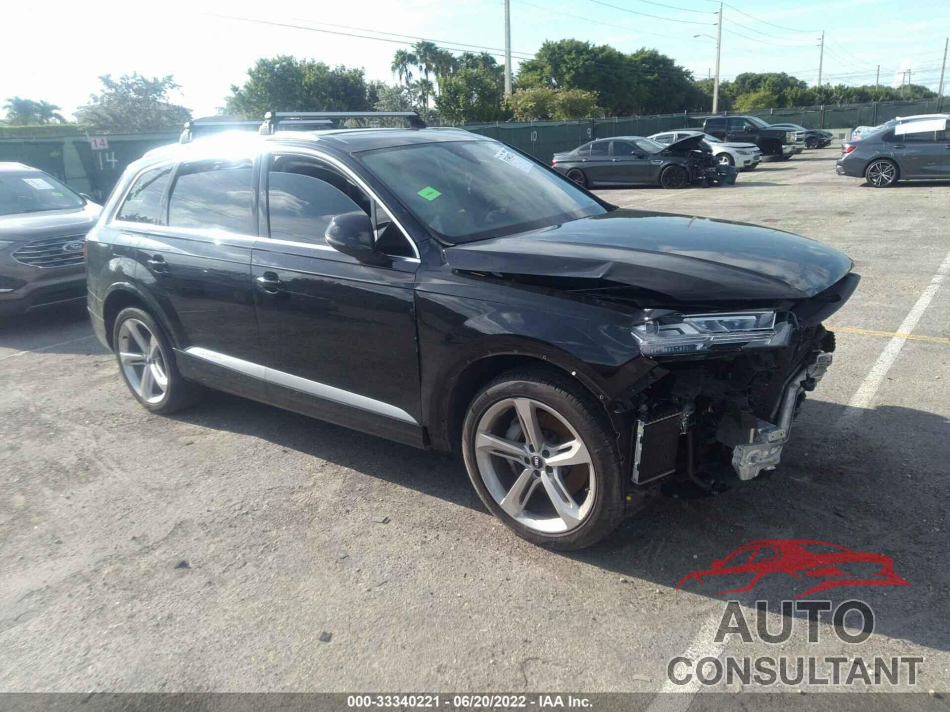 AUDI Q7 2019 - WA1VAAF75KD016827