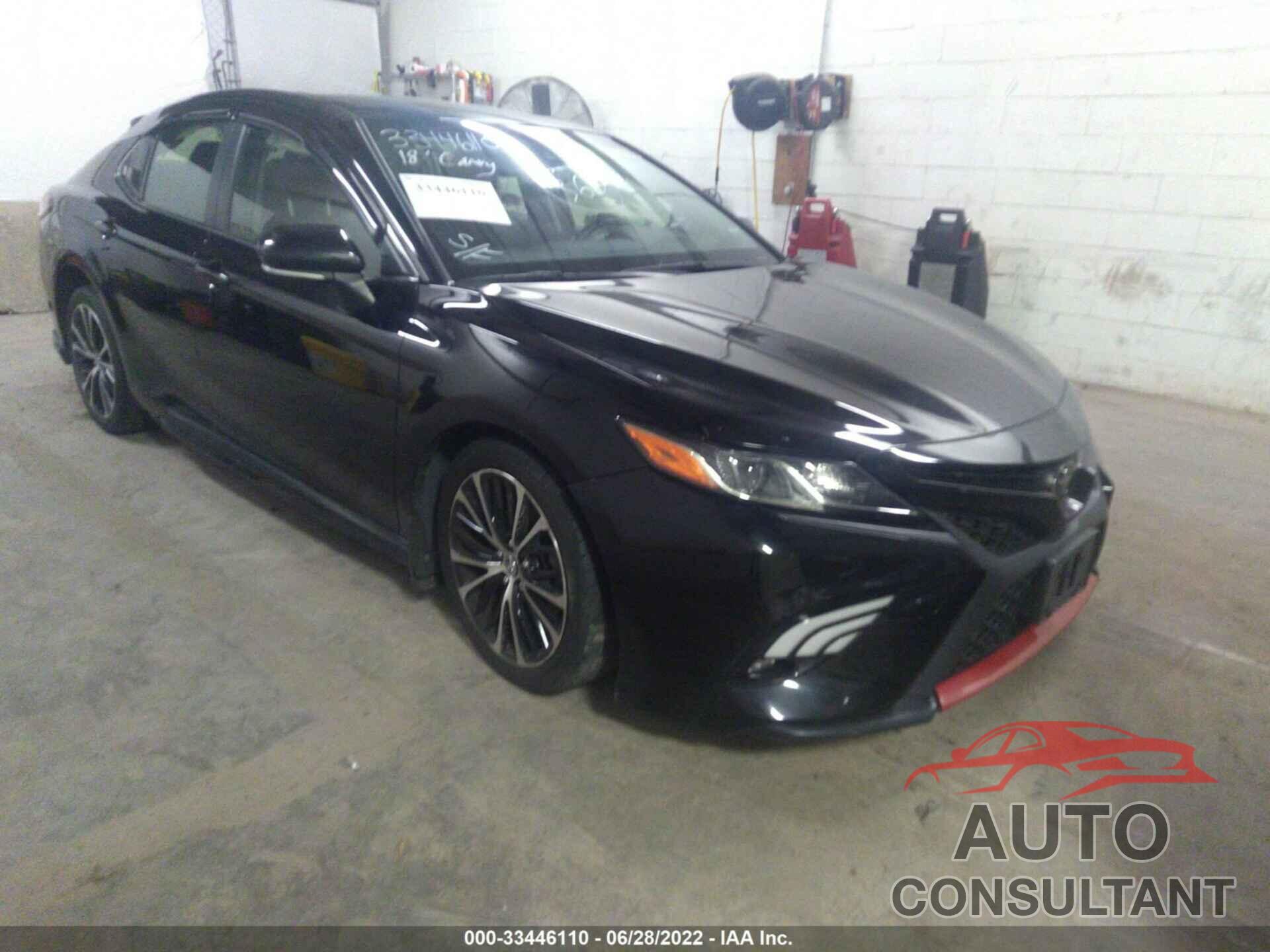 TOYOTA CAMRY 2018 - JTNB11HK3J3035693