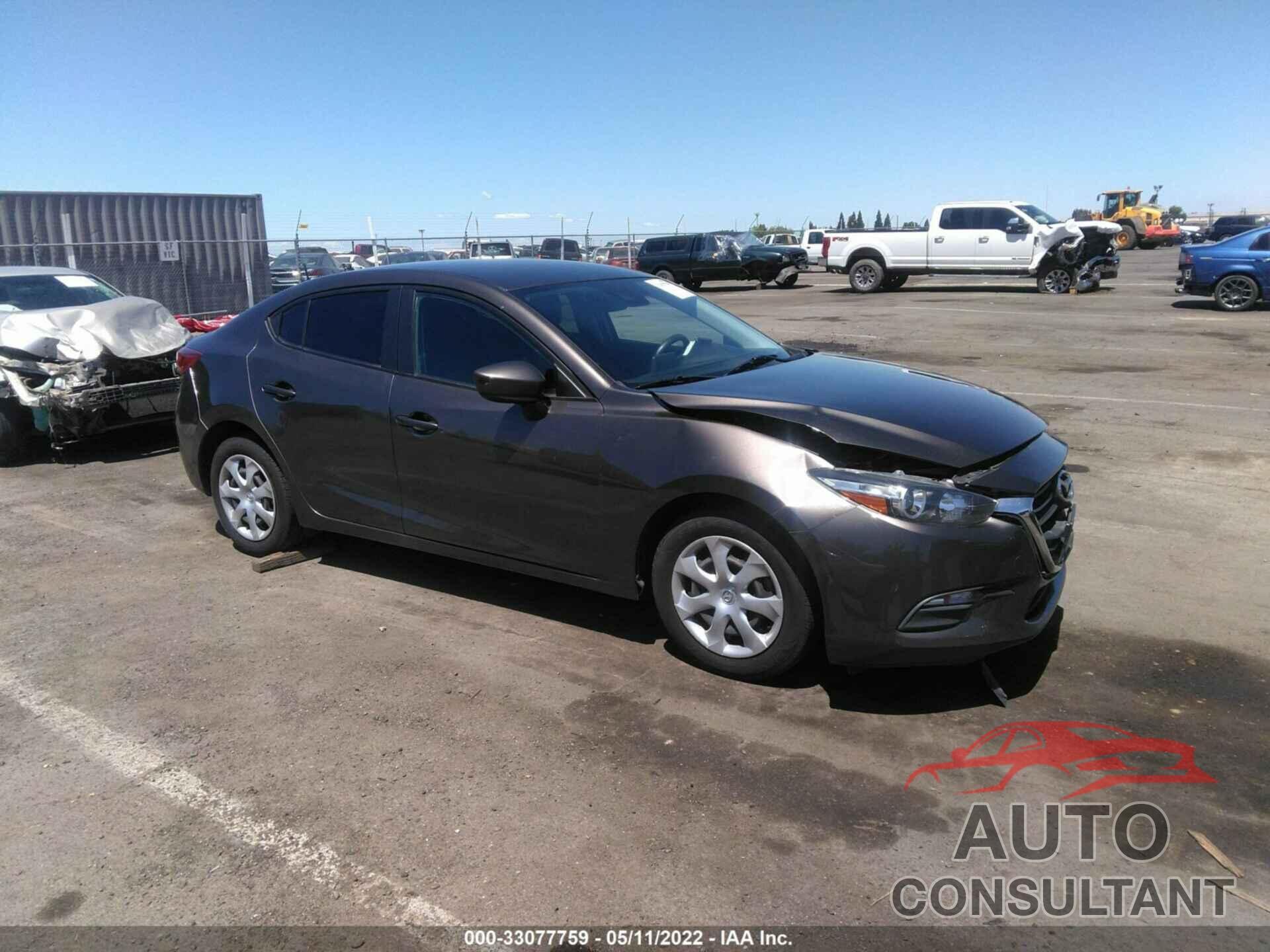 MAZDA MAZDA3 4-DOOR 2018 - 3MZBN1U70JM183824