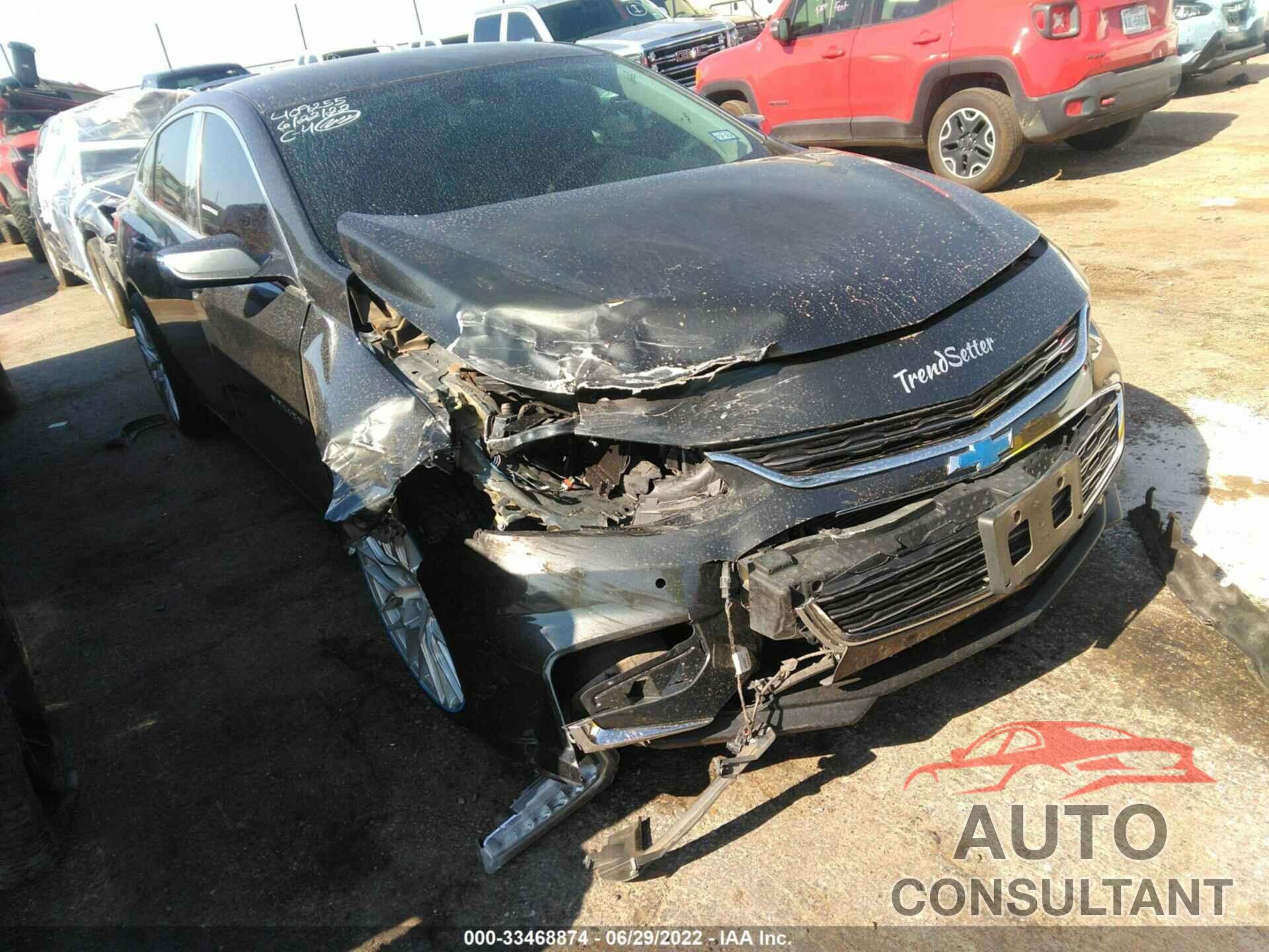 CHEVROLET MALIBU 2017 - 1G1ZE5ST7HF151688