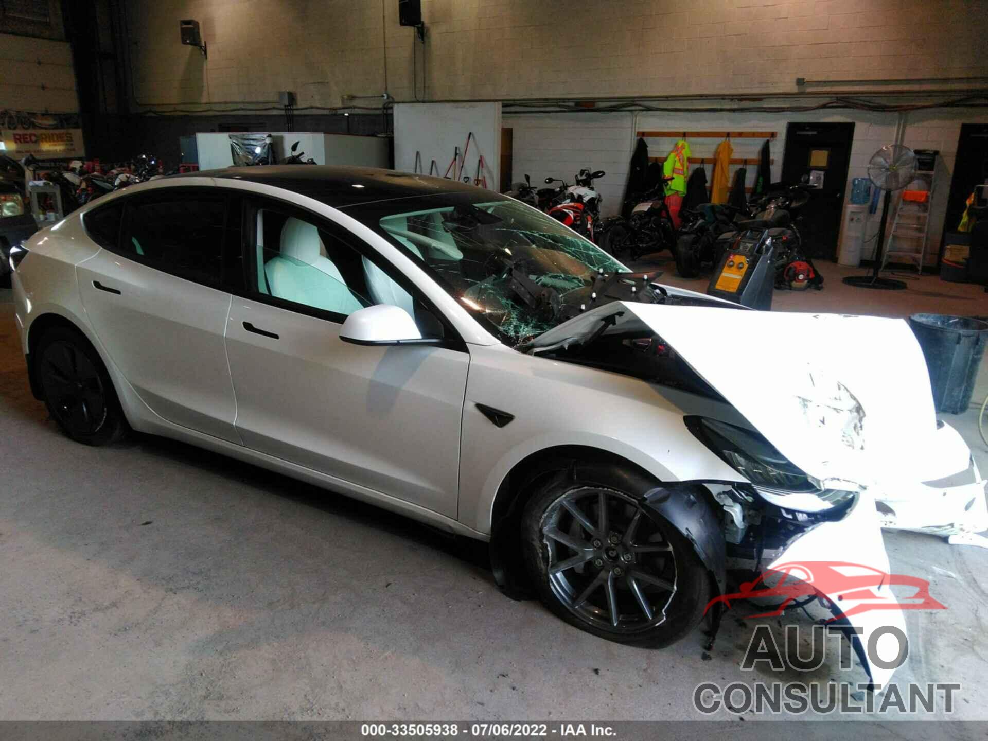 TESLA MODEL 3 2022 - 5YJ3E1EB4NF243916