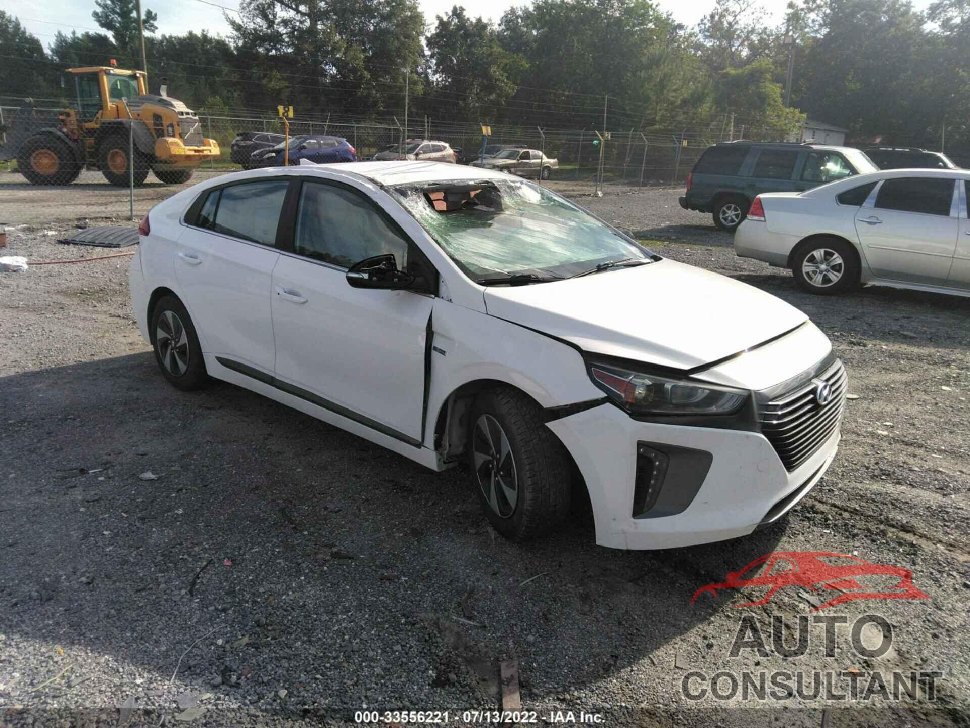 HYUNDAI IONIQ HYBRID 2017 - KMHC75LC4HU021333