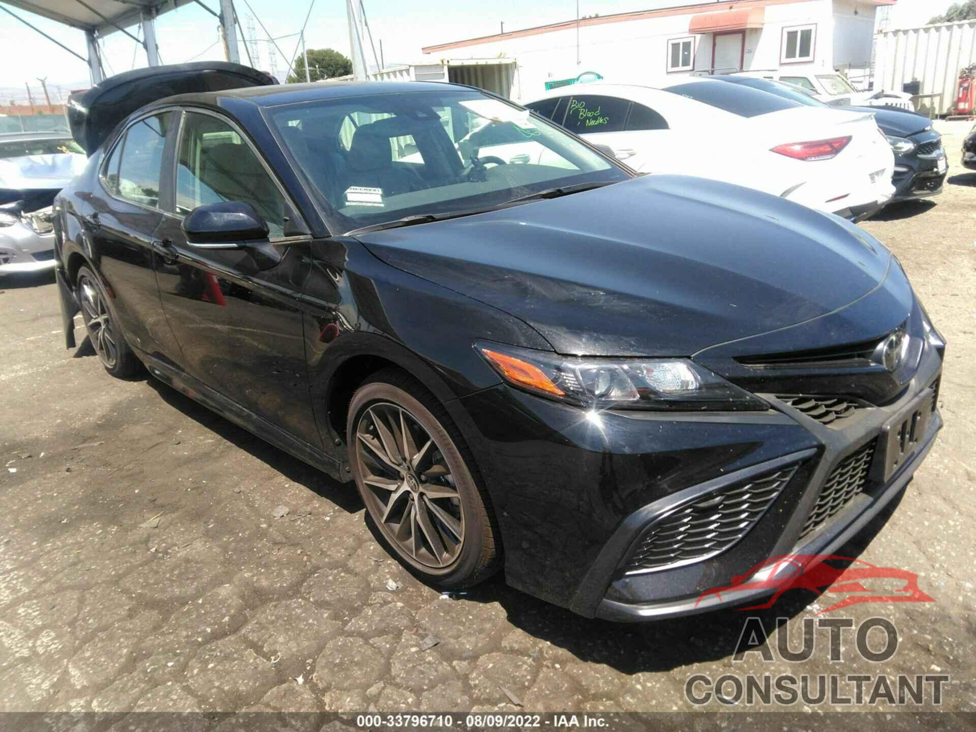 TOYOTA CAMRY 2022 - 4T1T11AK3NU047437