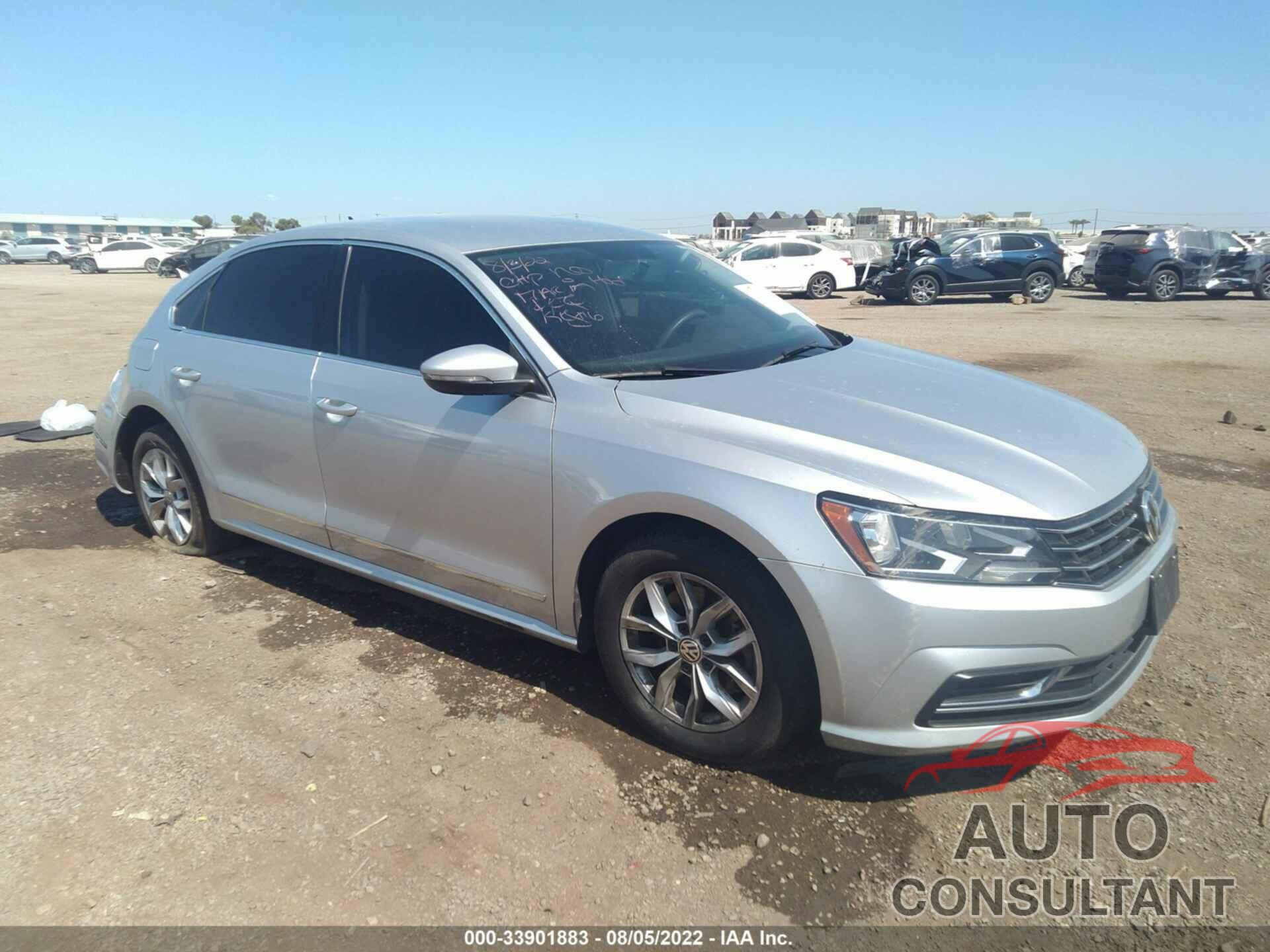 VOLKSWAGEN PASSAT 2016 - 1VWAT7A39GC019486