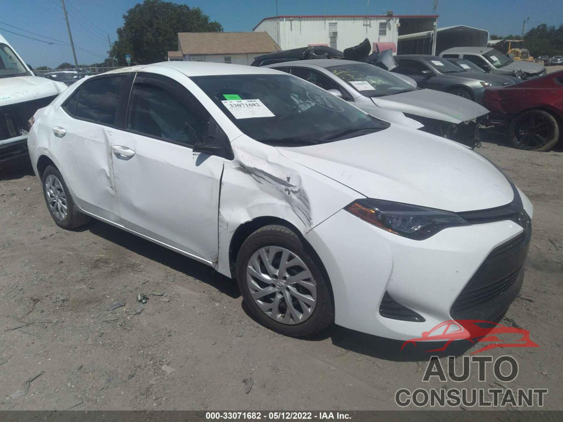 TOYOTA COROLLA 2018 - 5YFBURHE6JP749944
