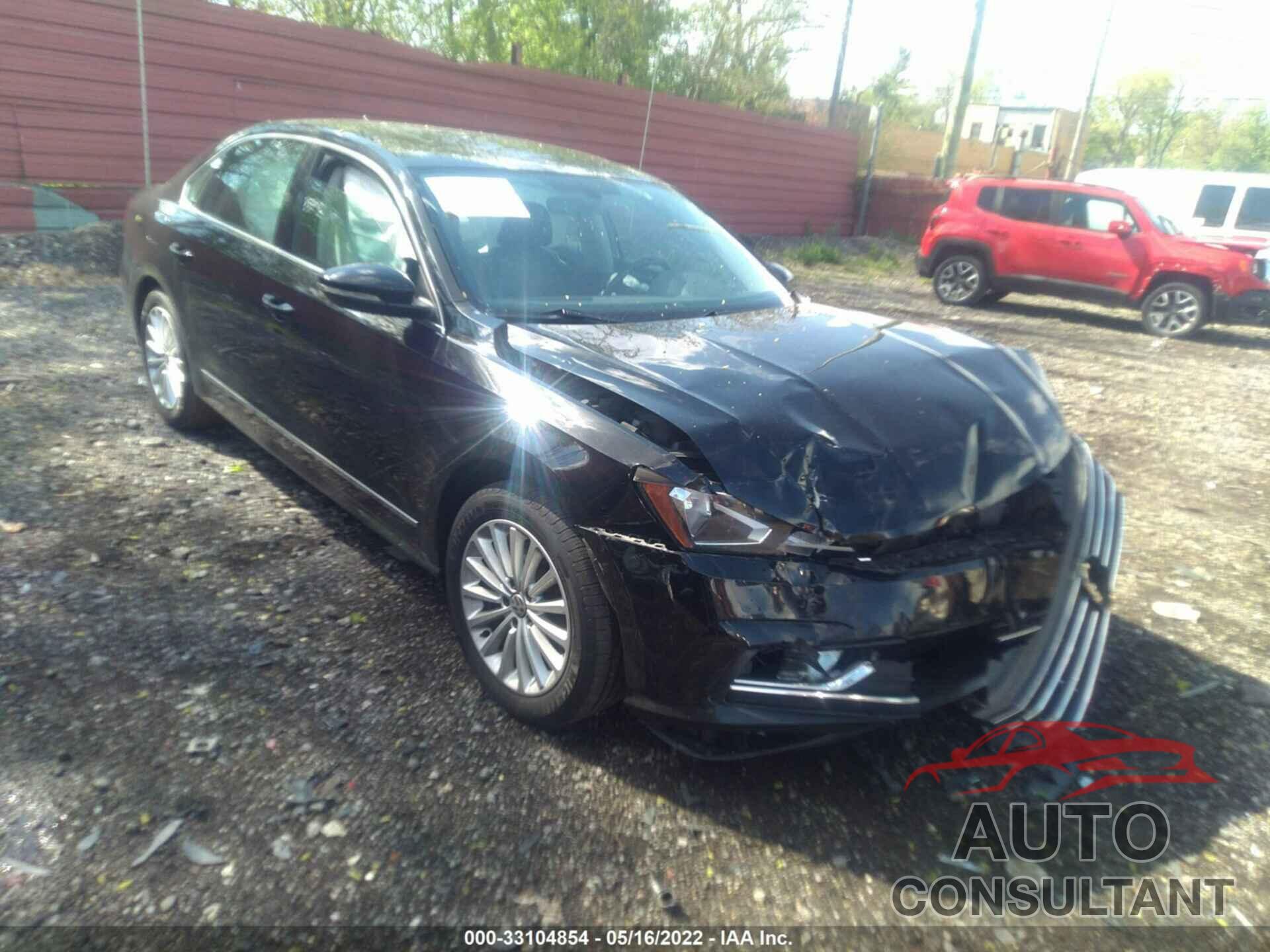 VOLKSWAGEN PASSAT 2016 - 1VWBS7A39GC063639