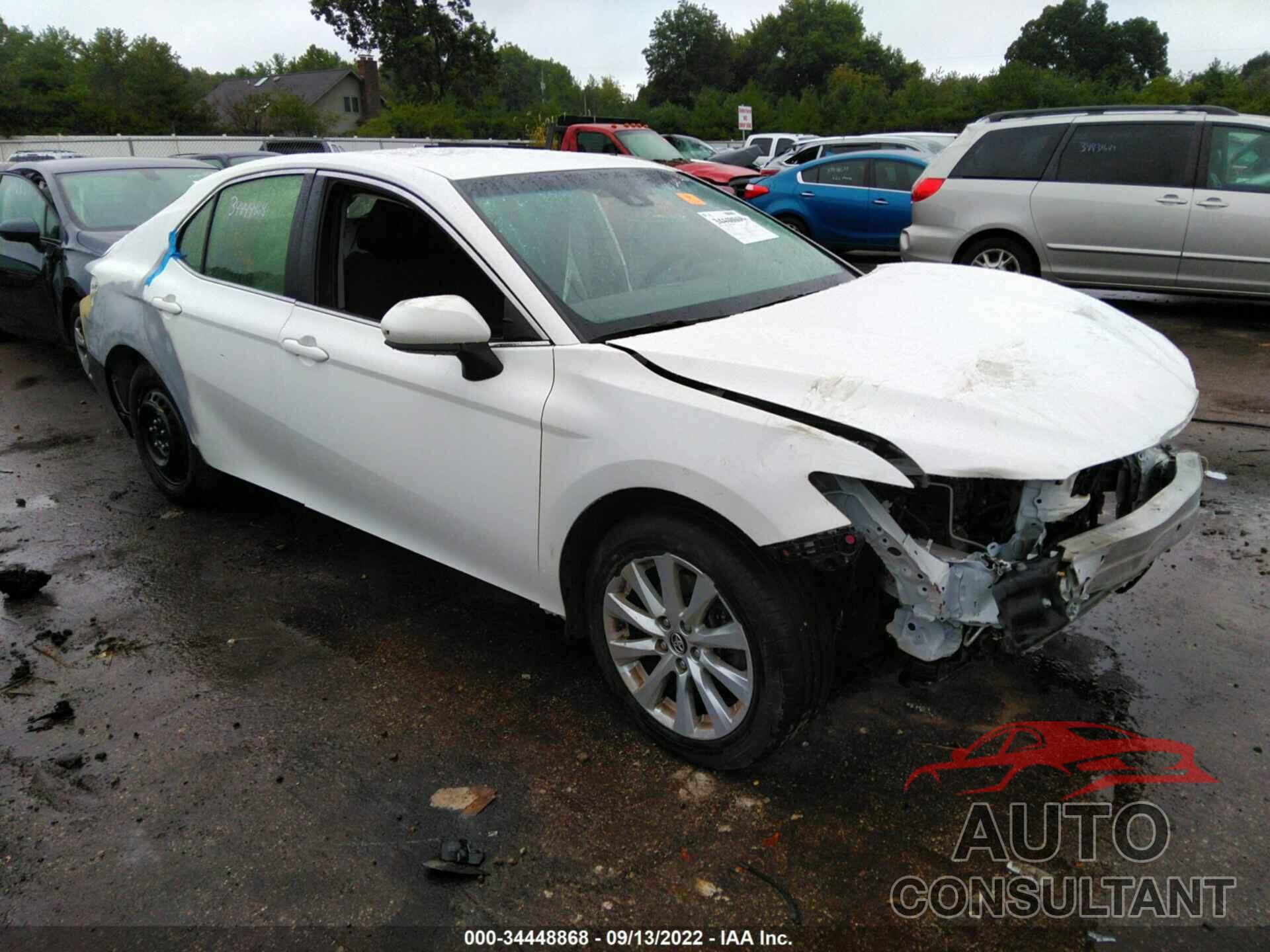 TOYOTA CAMRY 2018 - JTNB11HK1J3008122