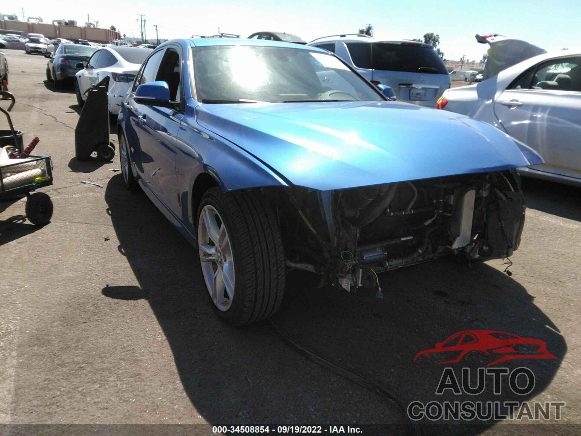 BMW 3 SERIES 2018 - WBA8B9G55JNU98197