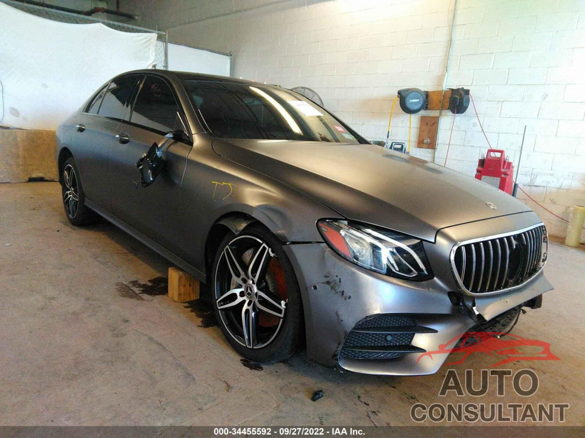 MERCEDES-BENZ E-CLASS 2019 - WDDZF4KB1KA594709