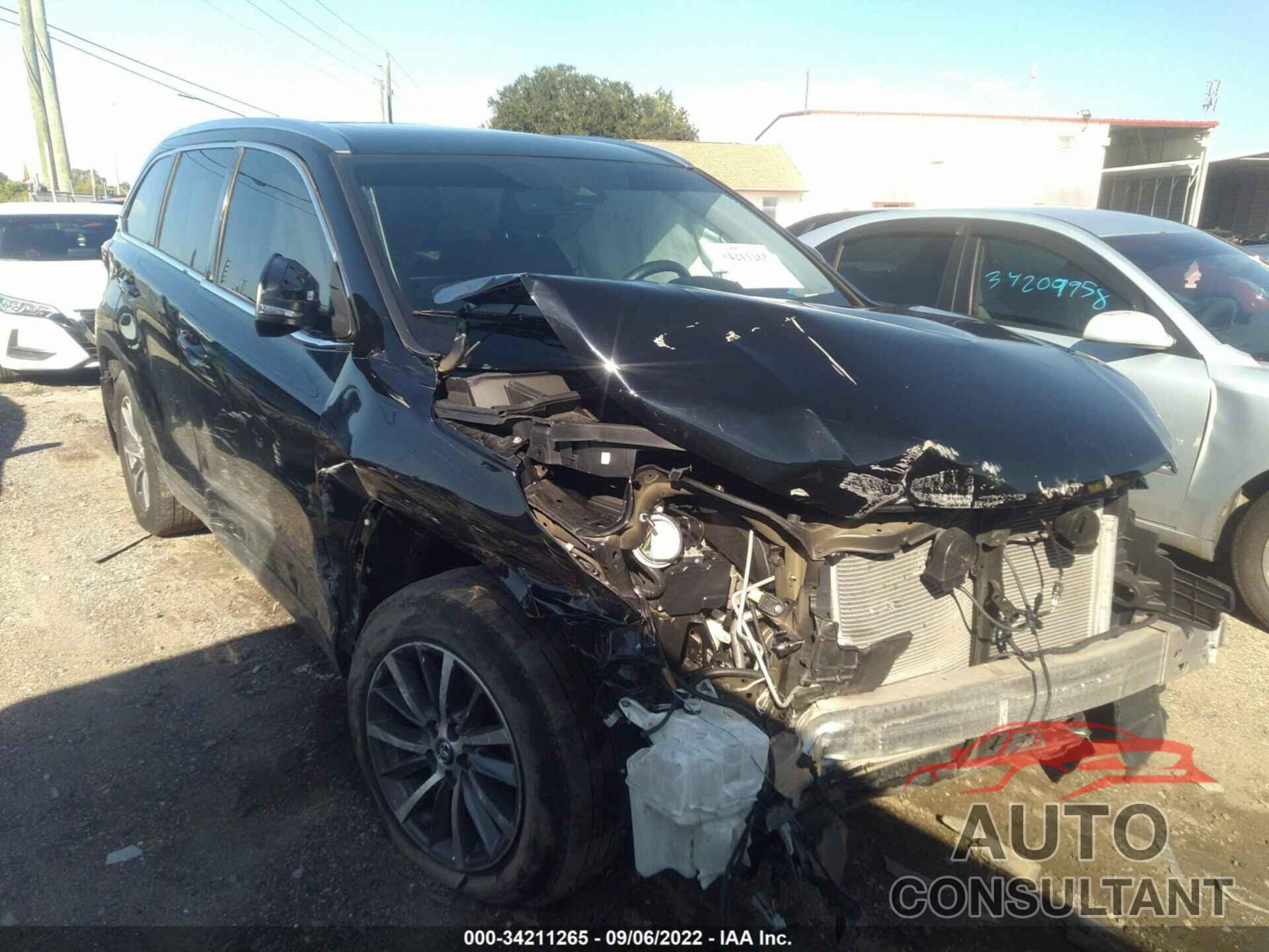 TOYOTA HIGHLANDER 2018 - 5TDJZRFH6JS550345