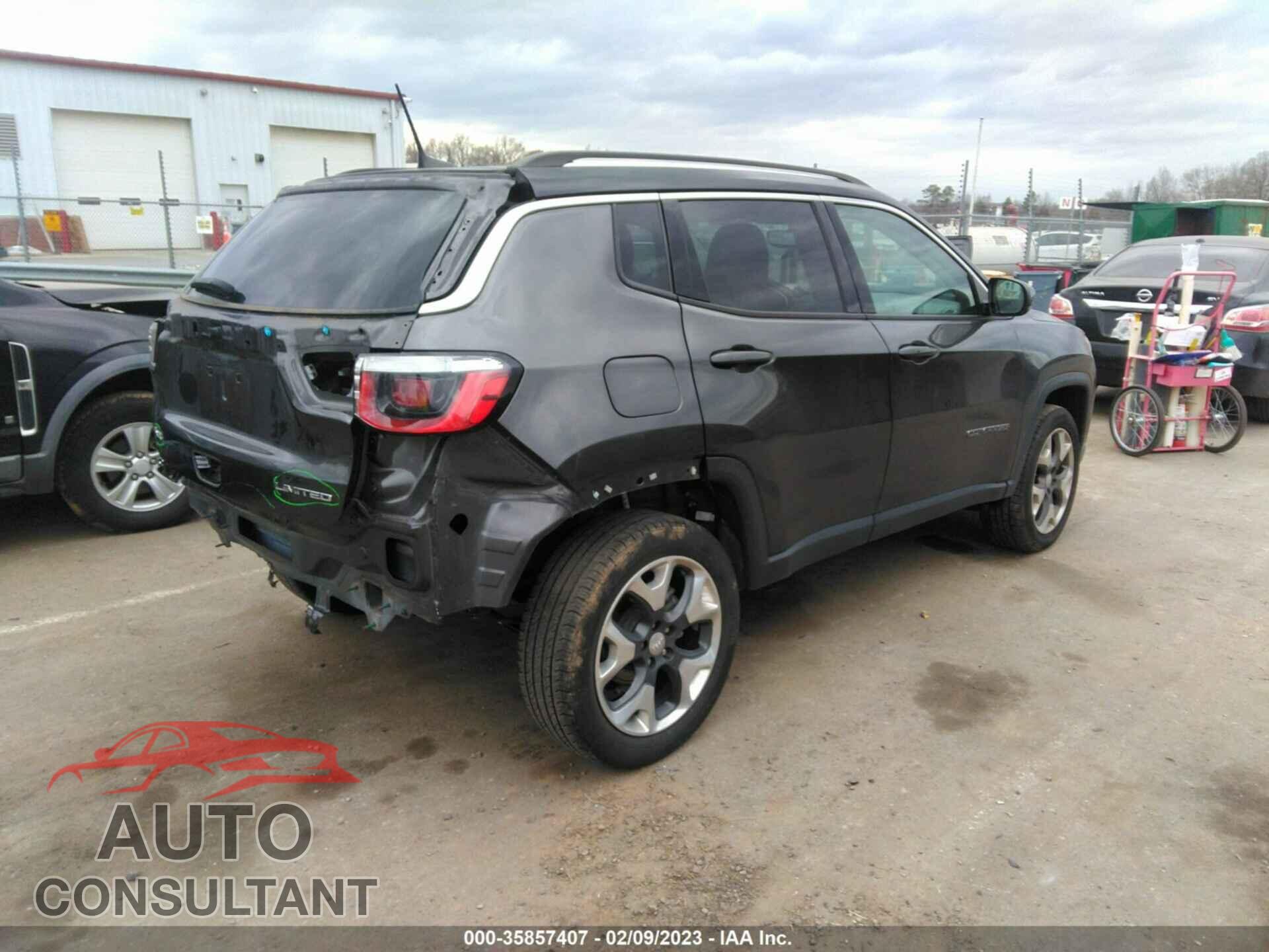 JEEP COMPASS 2018 - 3C4NJDCB9JT267097