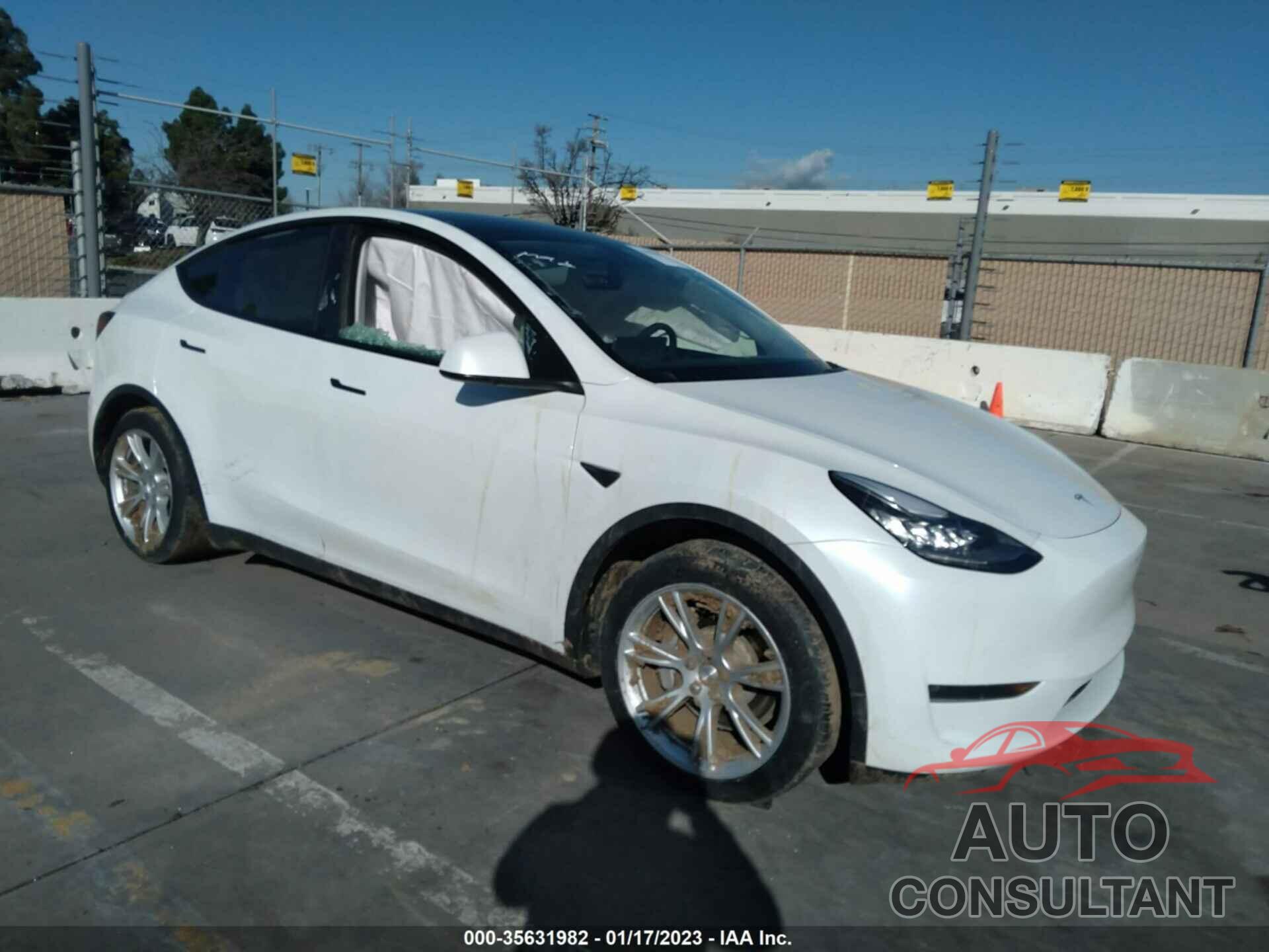 TESLA MODEL Y 2021 - 5YJYGDEE4MF090898