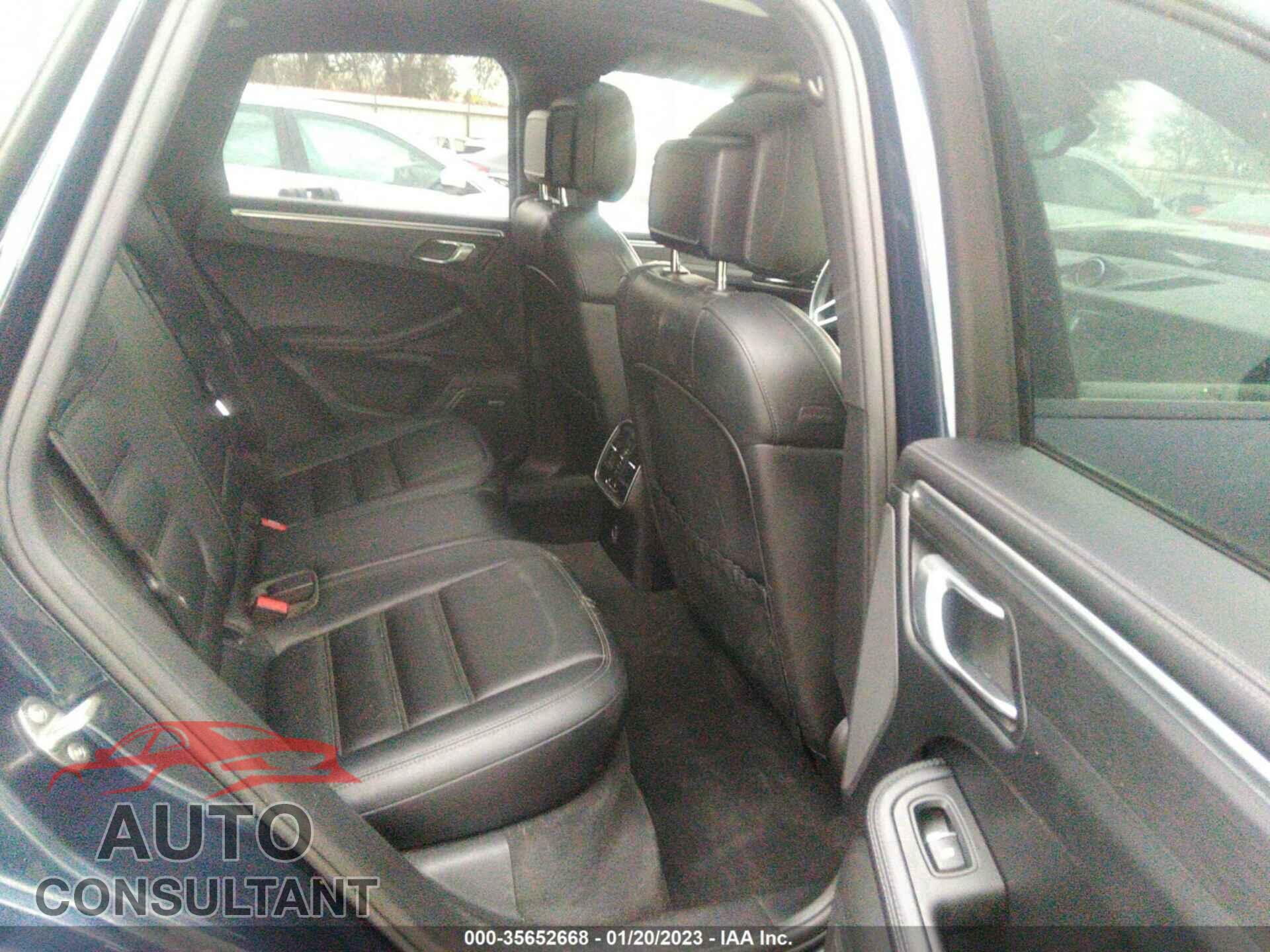PORSCHE MACAN 2017 - WP1AG2A51HLB56644