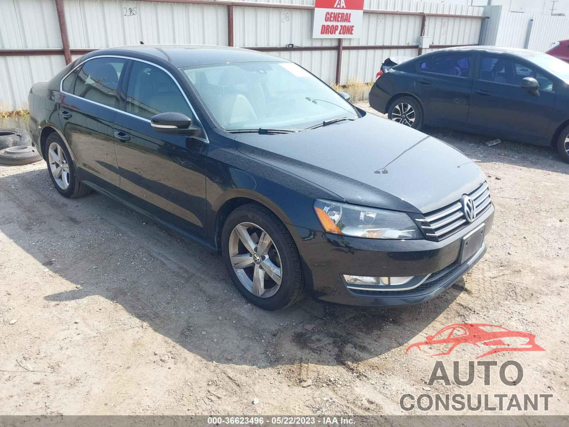 VOLKSWAGEN PASSAT 2015 - 1VWAS7A38FC083035