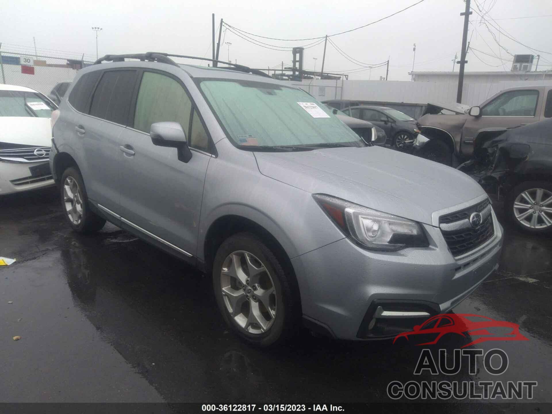 SUBARU FORESTER 2018 - JF2SJAWC4JH560928